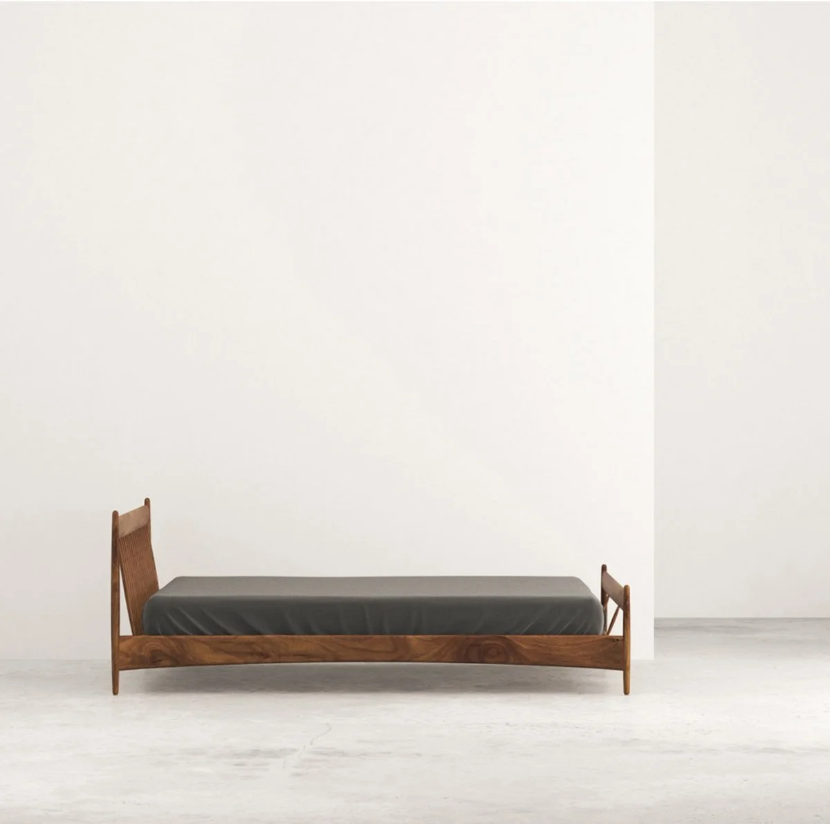 Aviator Bed - 3.jpg