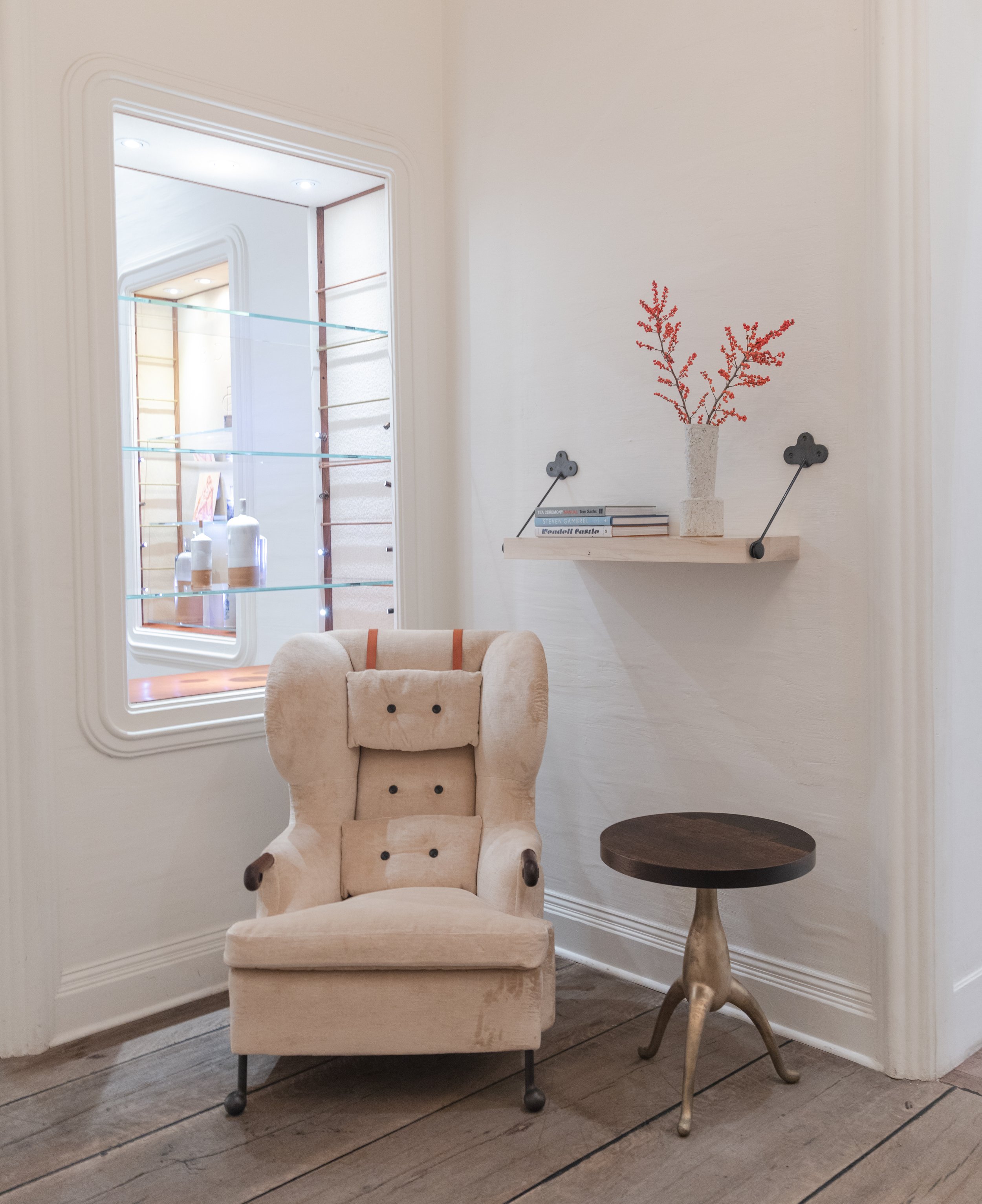 Chall Side Table - 2.jpg