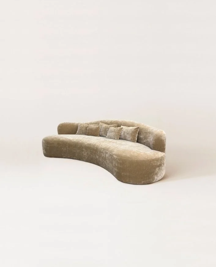 MANTA Sofa - 1.jpg