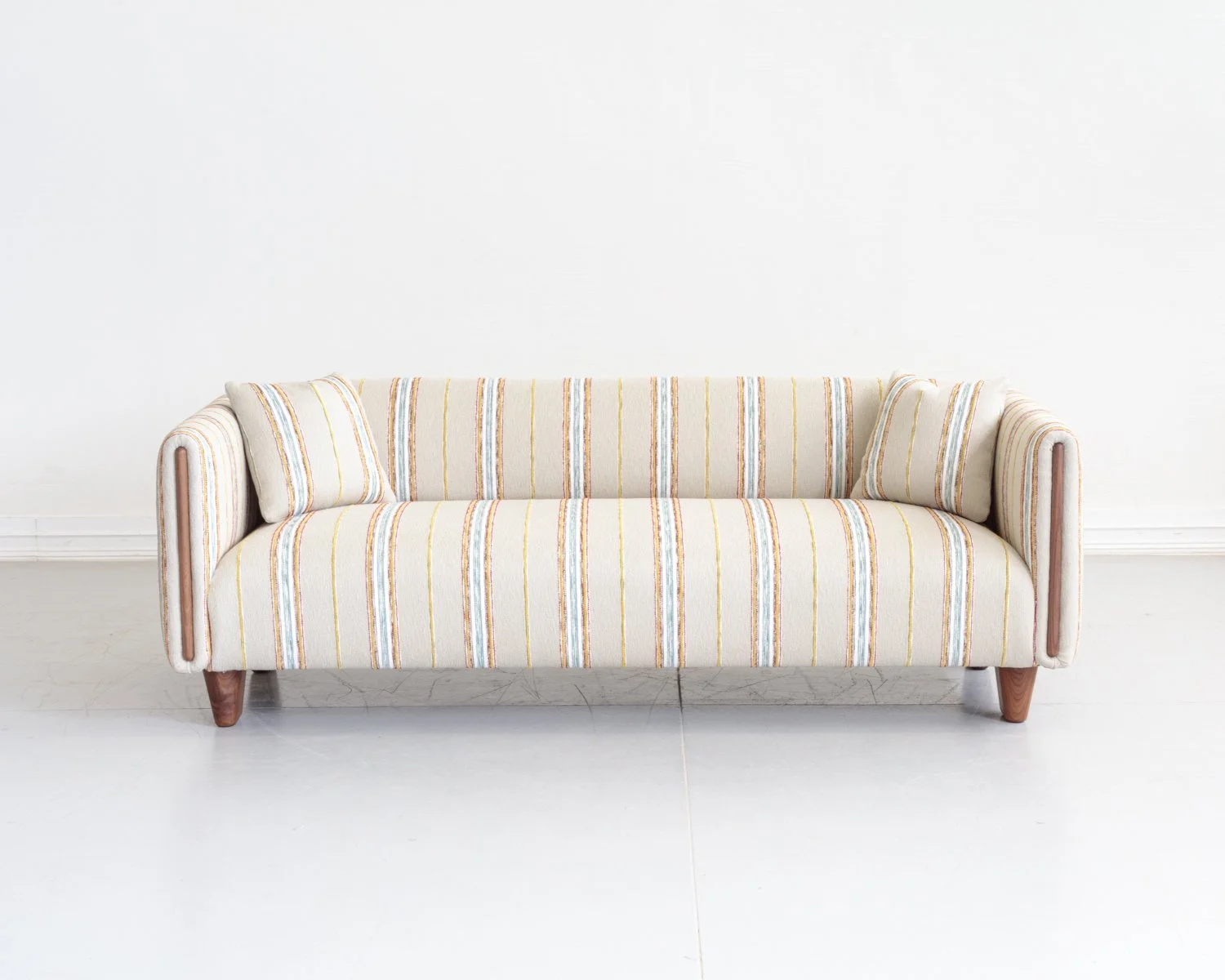 Nobol Sofa - 3.jpg