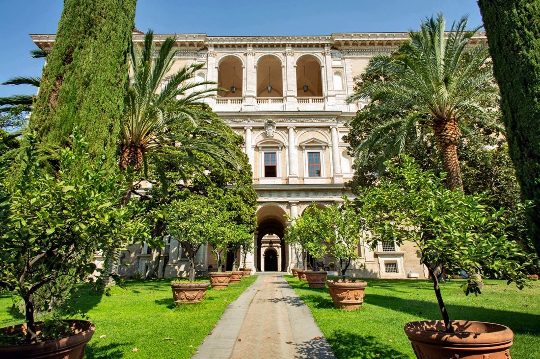 Palazzo Farnese - 11.jpg