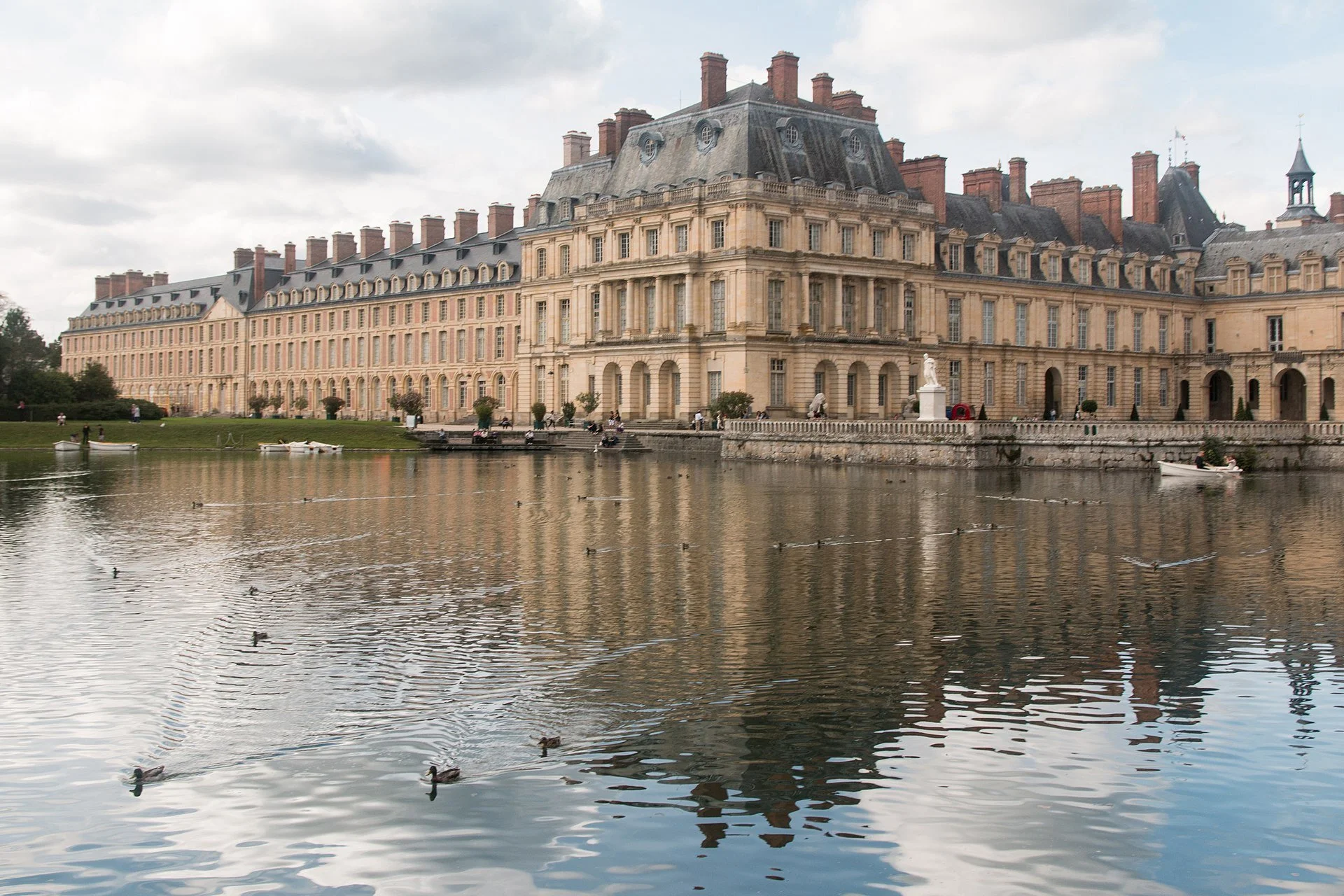 Chateau de Fontainebleau - 10.jpg