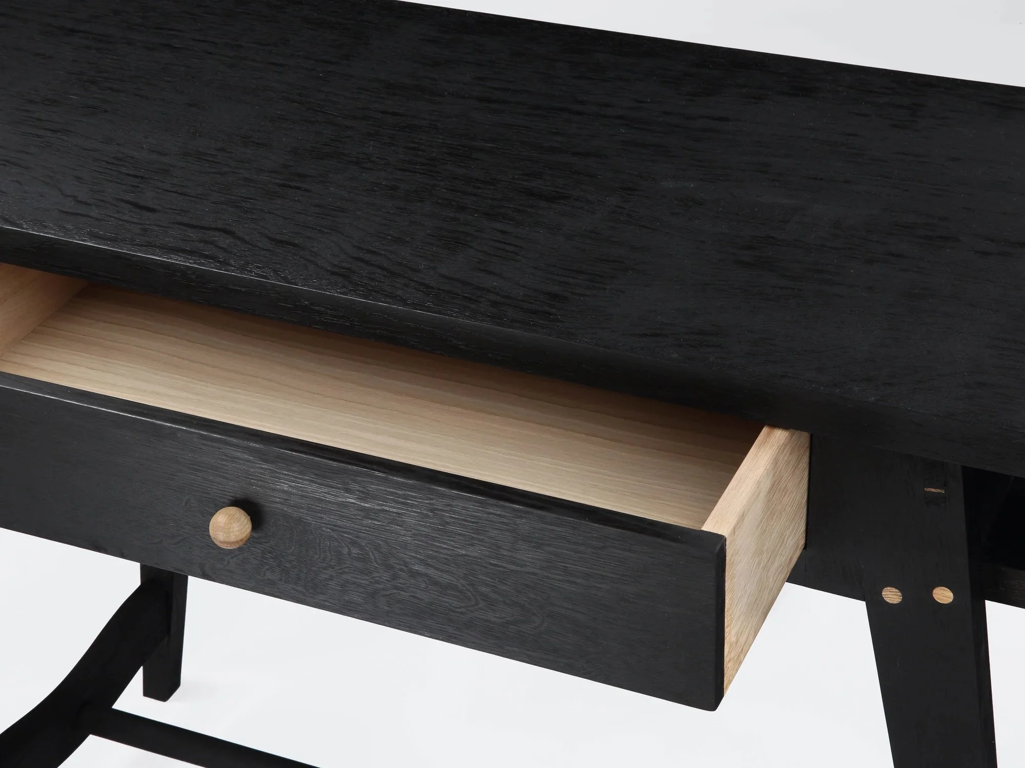 Console with Drawers - 5.jpg