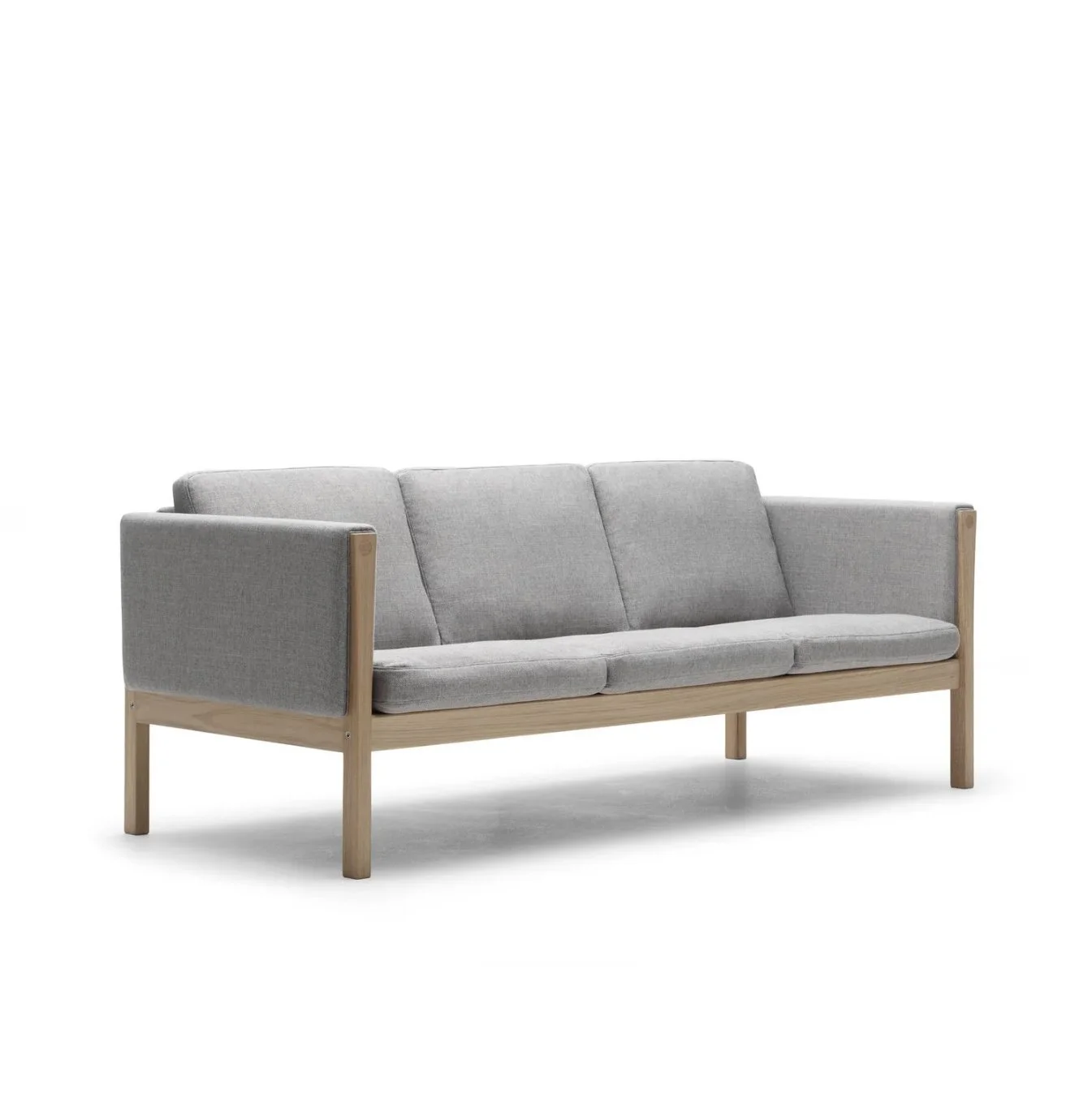 Wegner Sofa | CH162 CH163 - 7.jpg