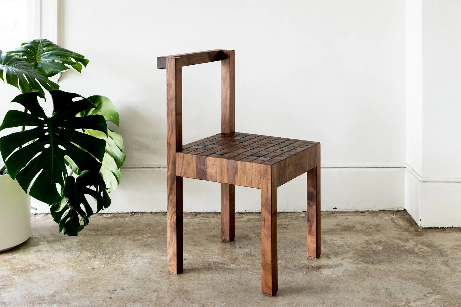 Kigi Chair - 3.jpg