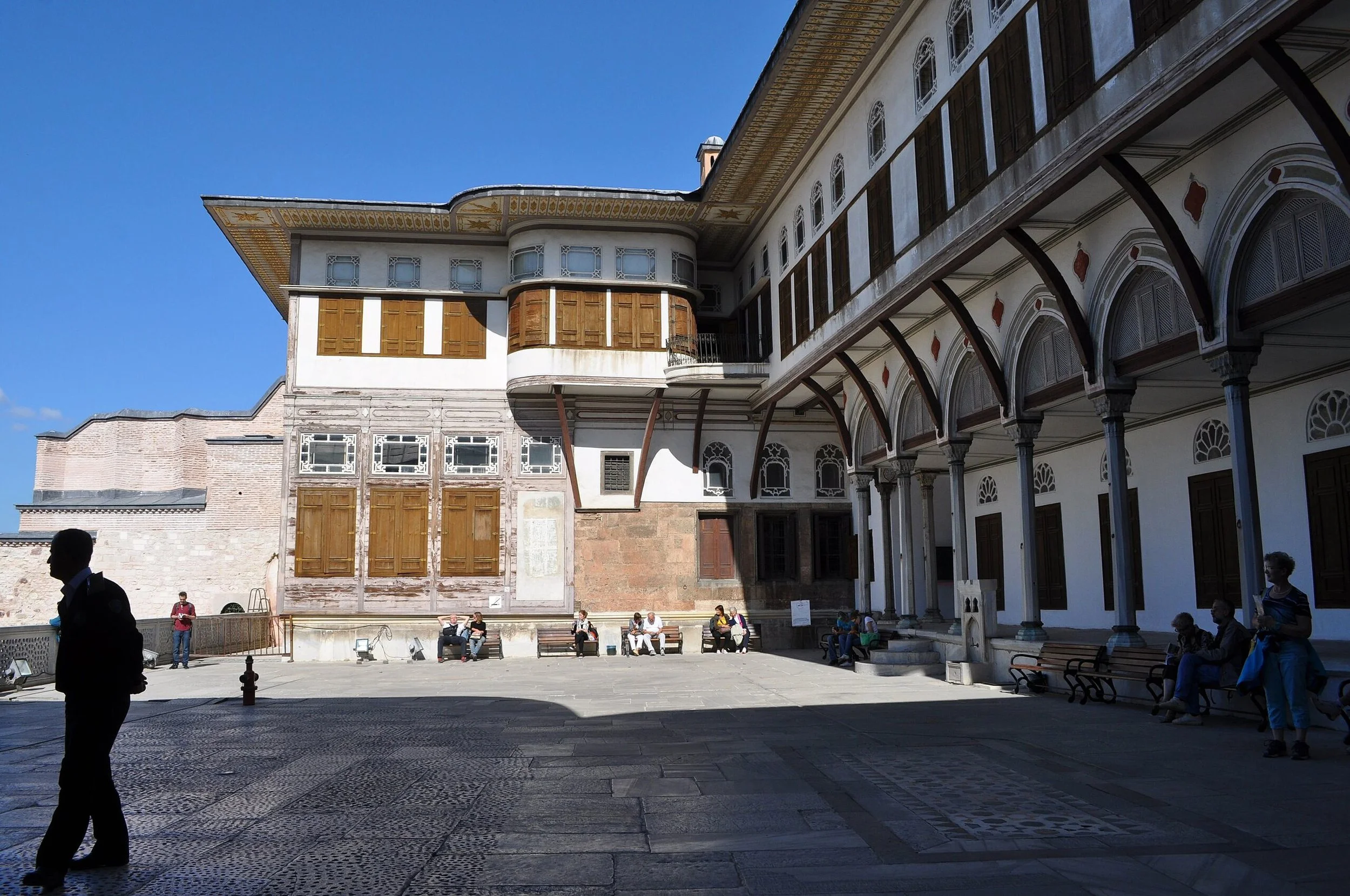 Topkapi Palace Museum - 34.jpg