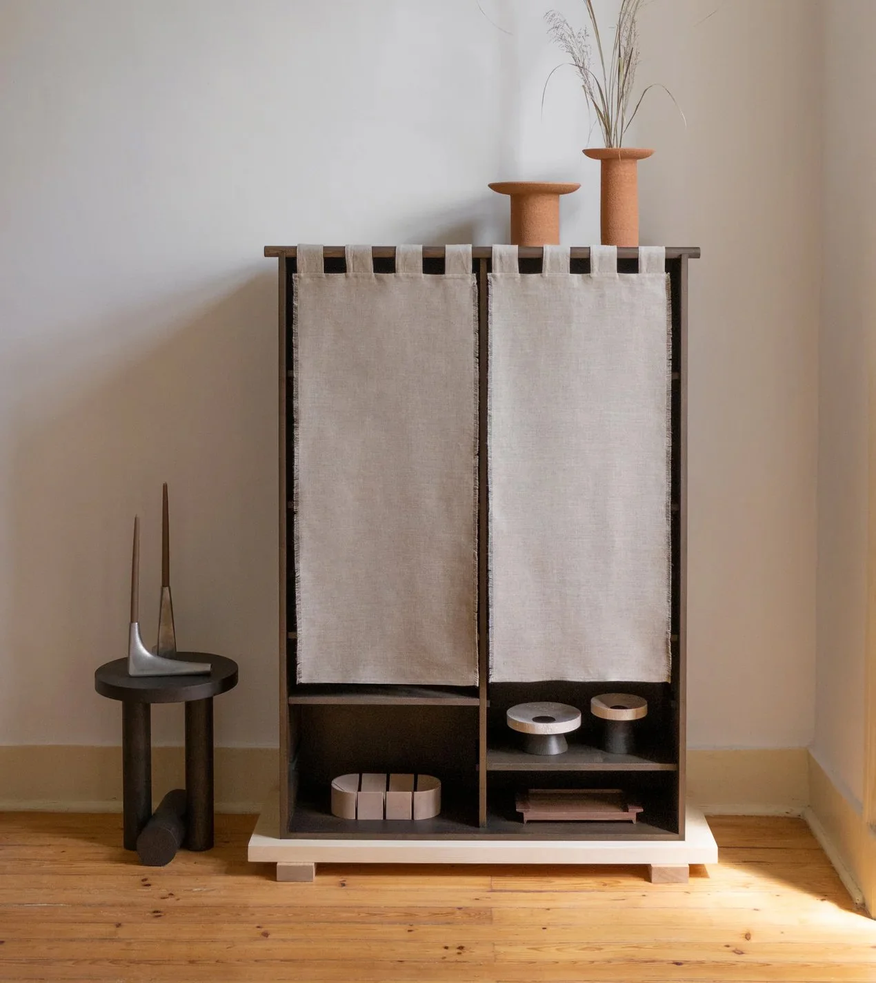 Veil Cabinets - 5.jpg
