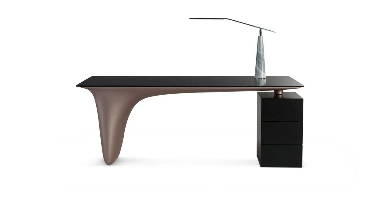 MELT desk - 1.jpg