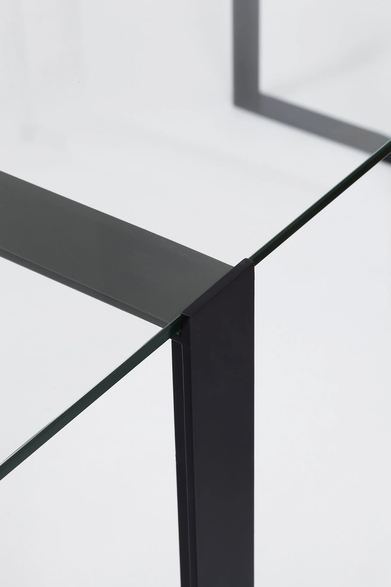 Severin Design Tempered Glass Desk - 3.jpg