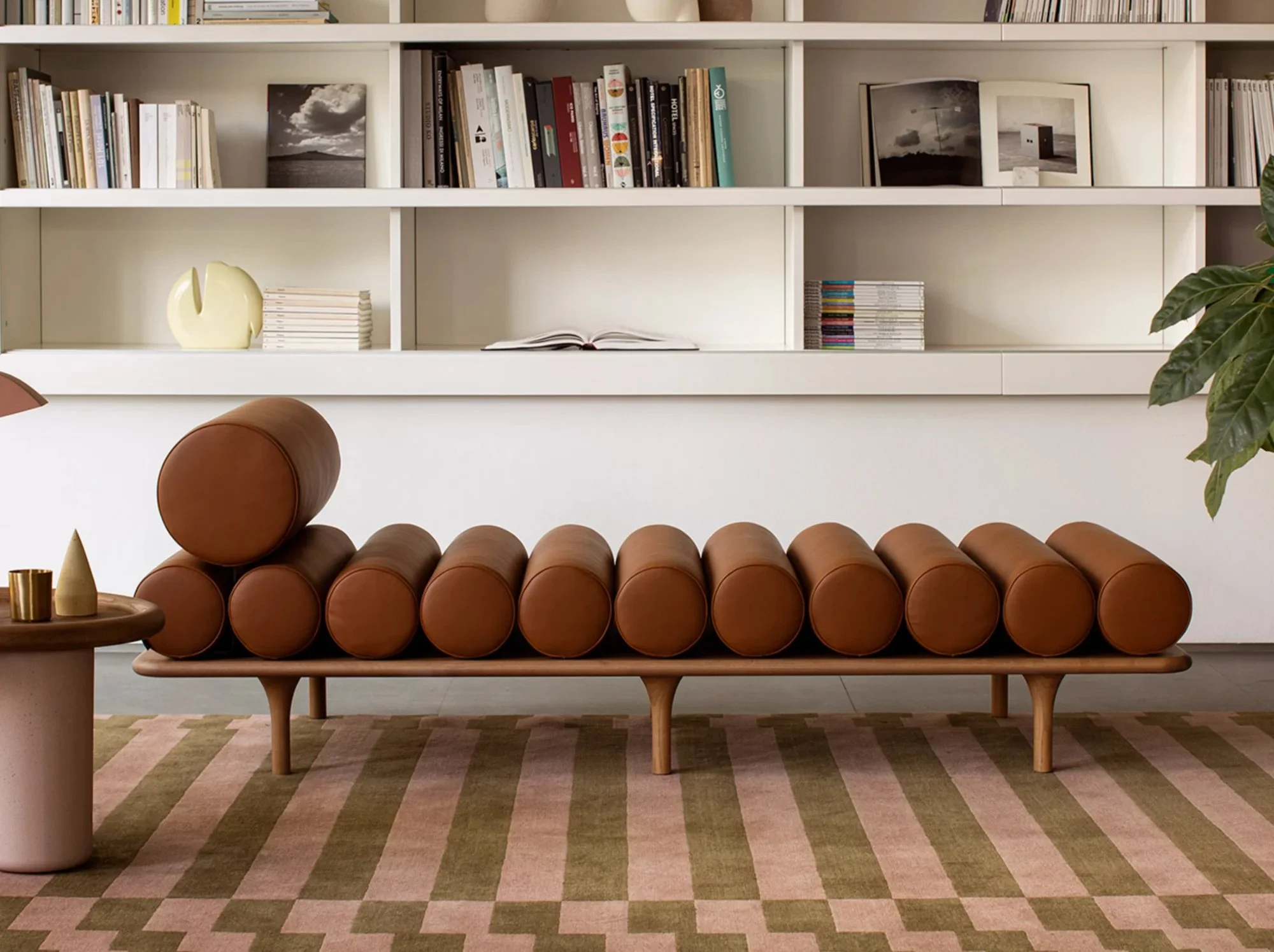 Nine to Five Daybed - 3.jpg