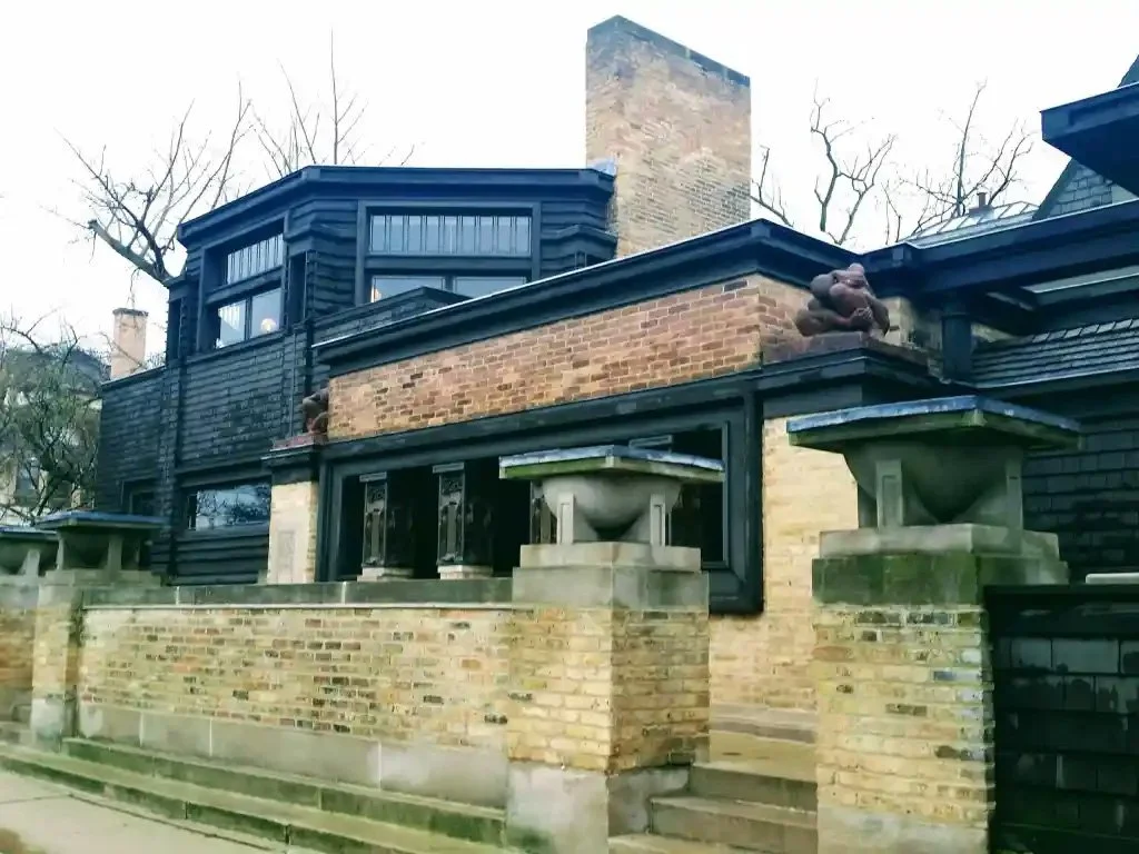 Frank Lloyd Wright Home and Studio - 8.jpg