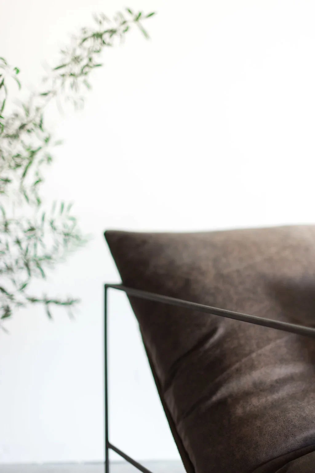 Leather Sierra Chair - 3.jpg