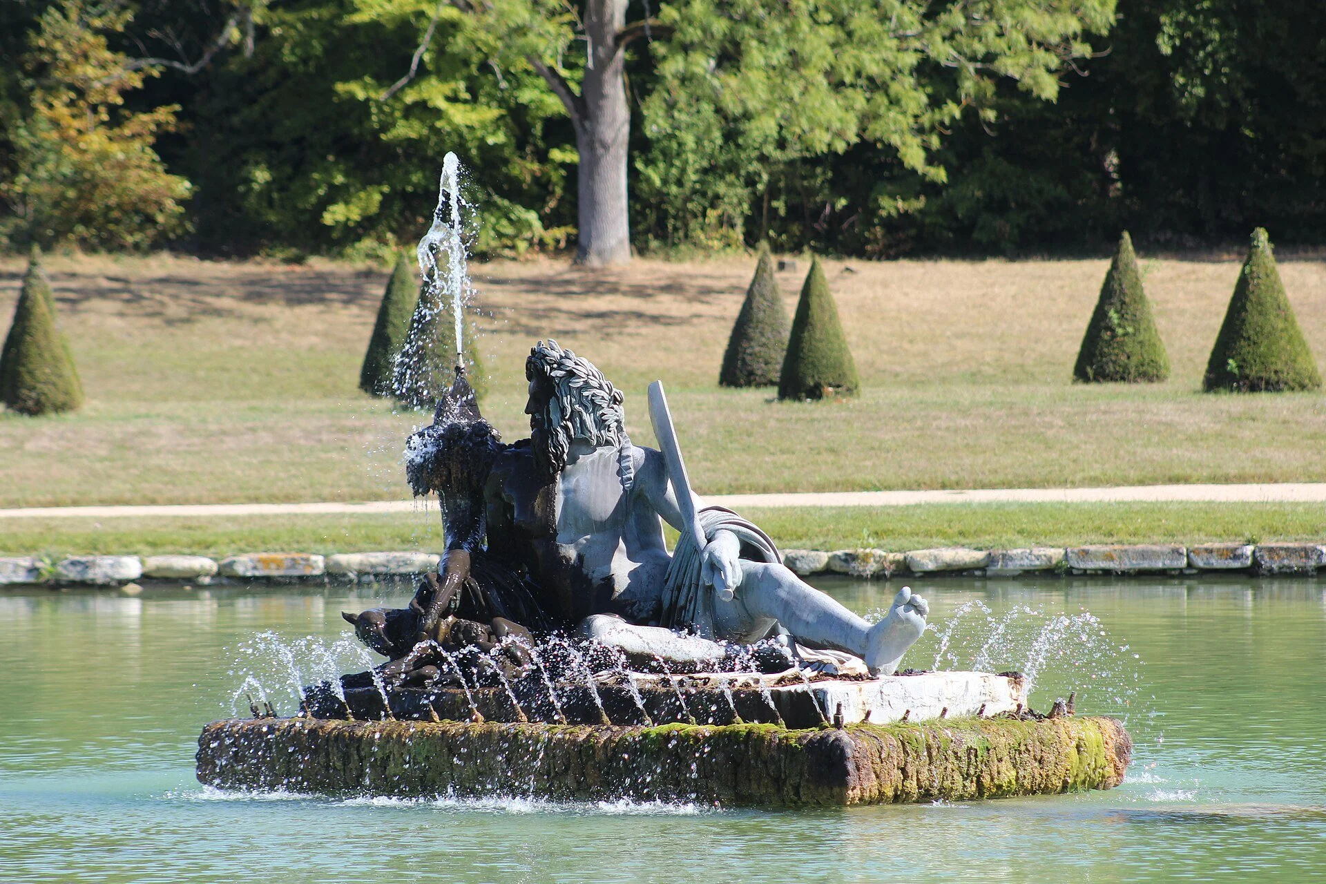 Chateau de Fontainebleau - 35.jpg