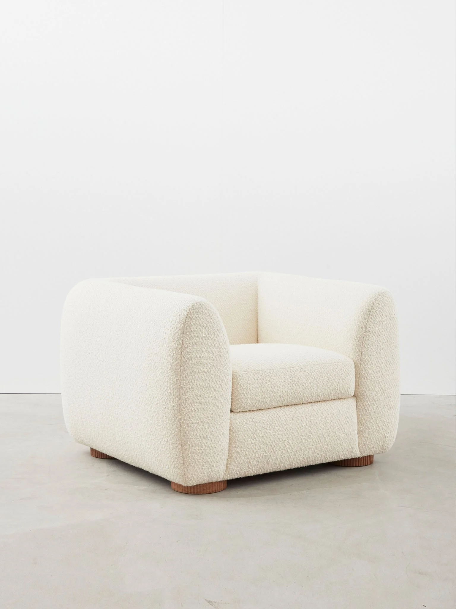 Sennen Lounge Chair - 2.jpg