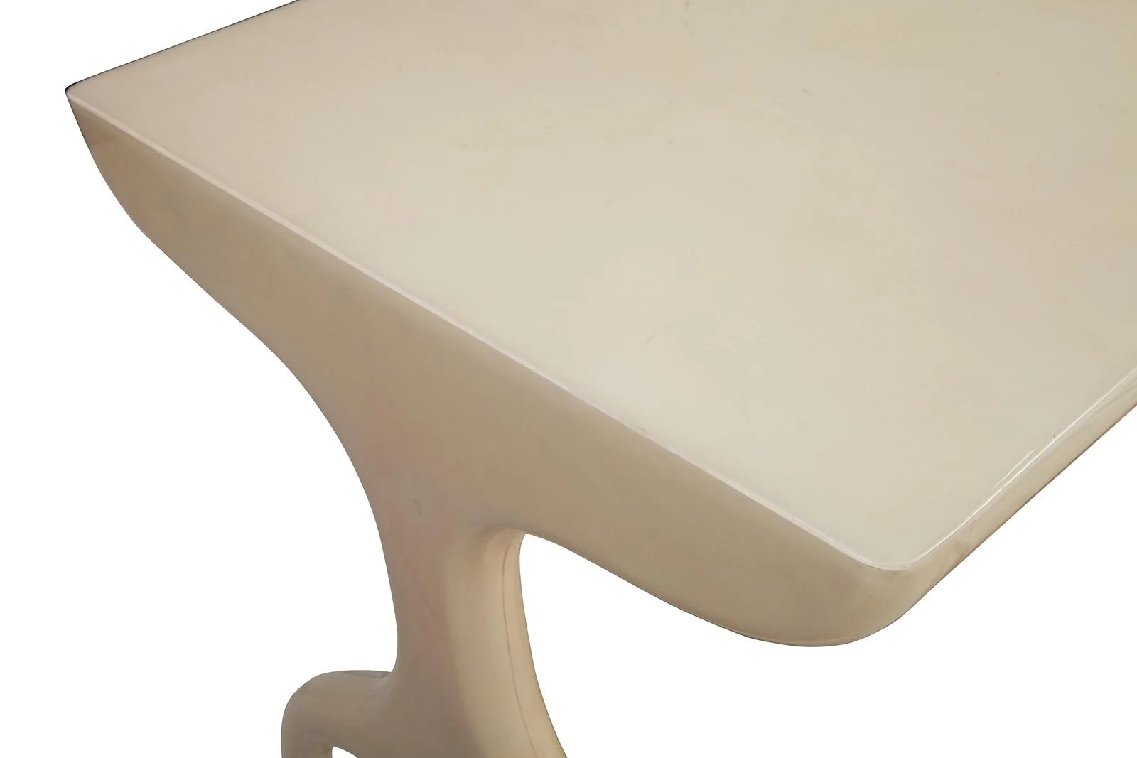 Alien Parchment Desk - 4.jpg
