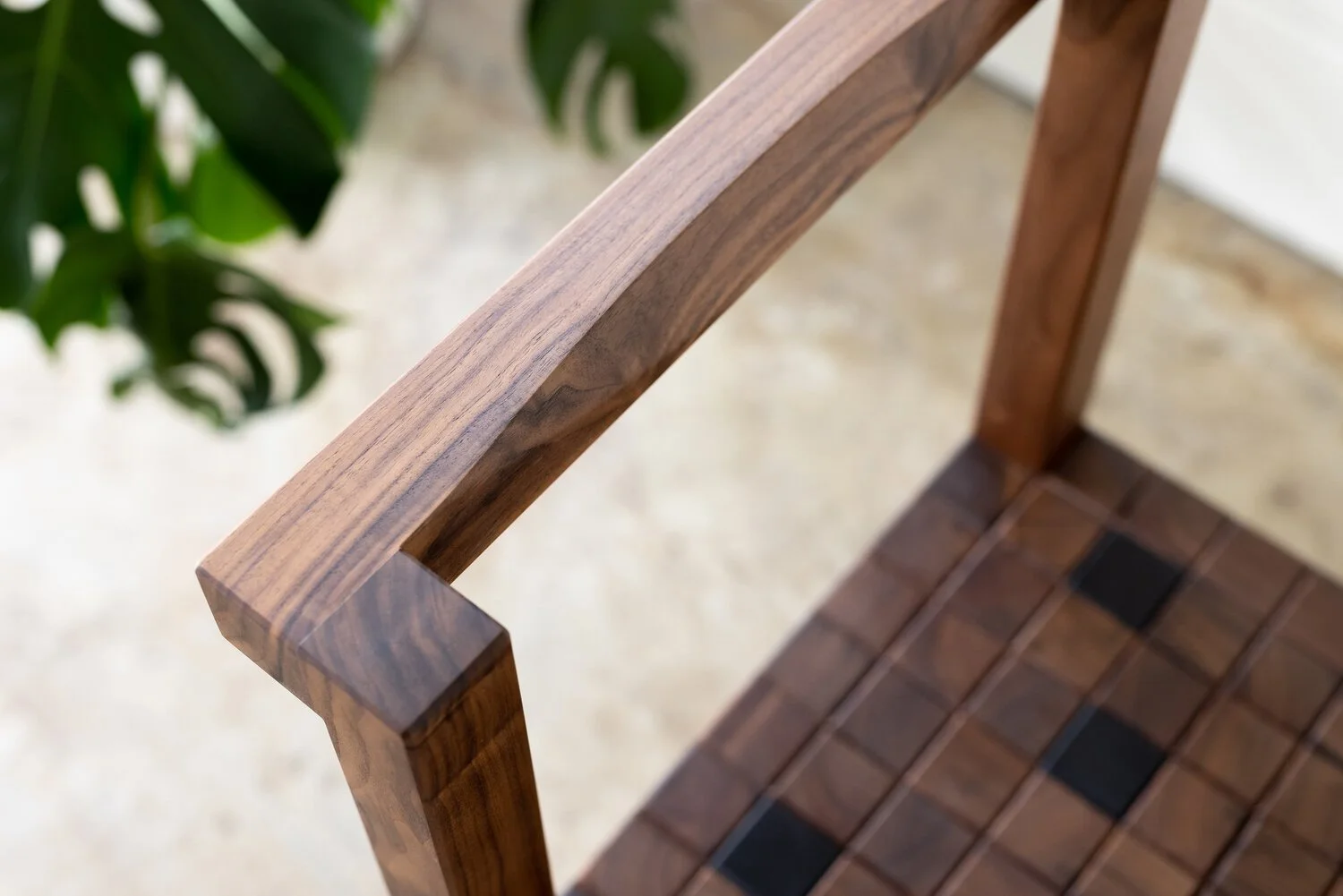 Kigi Chair - 5.jpg
