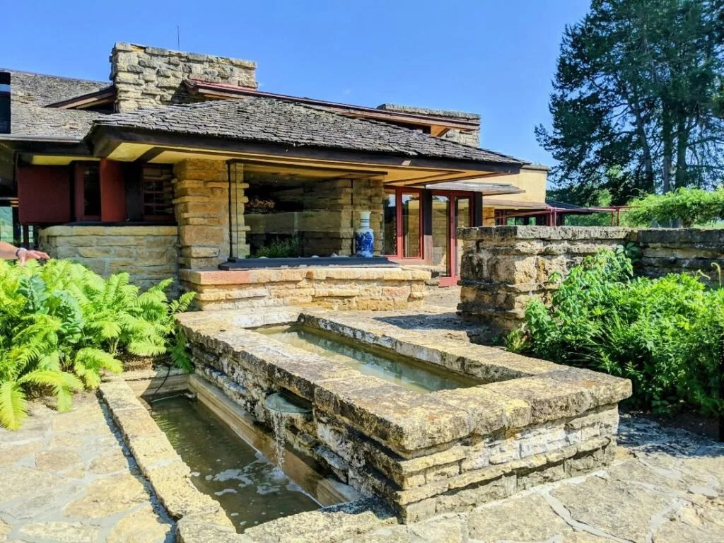 Taliesin - 5.jpg