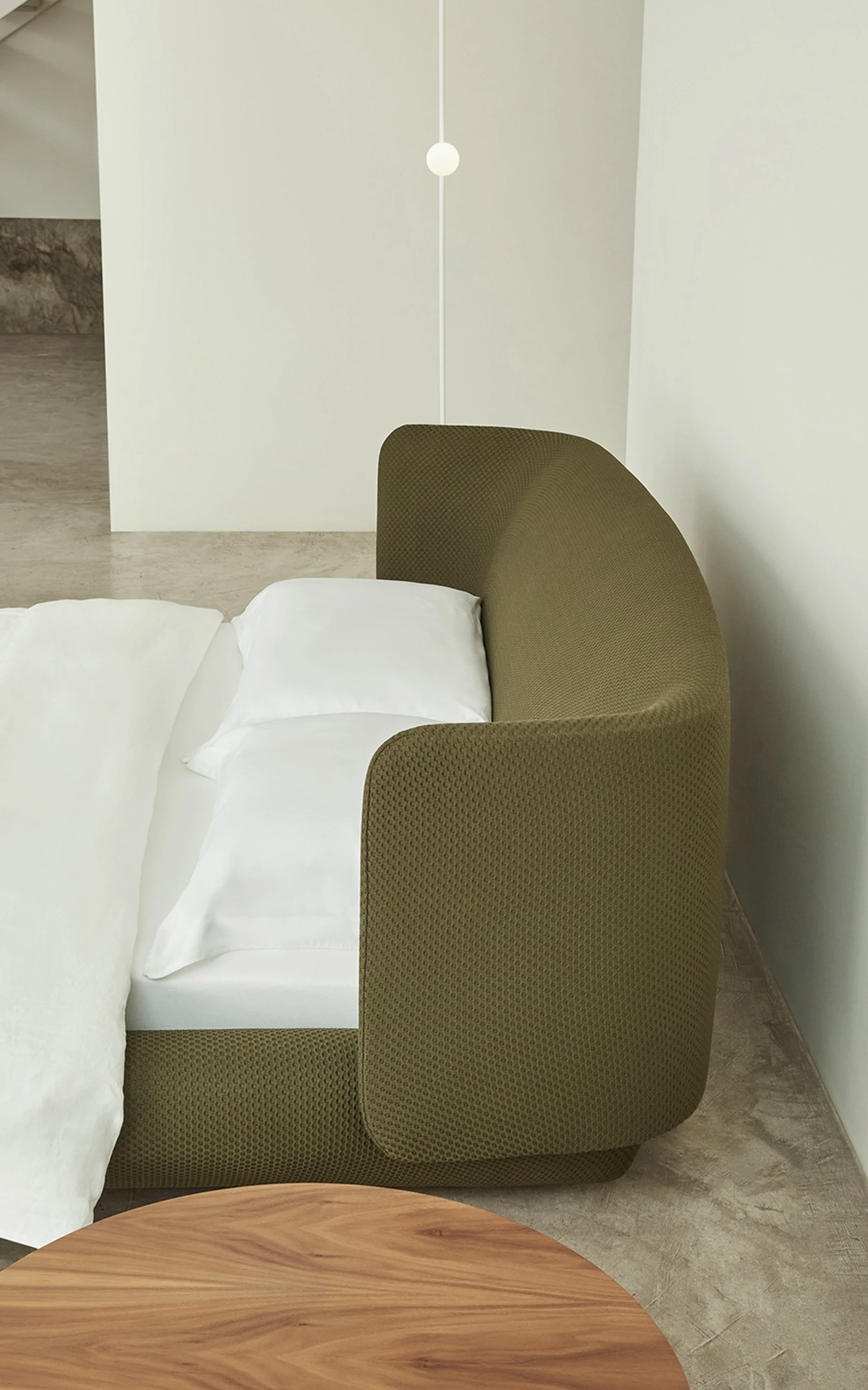 LOW BED - 4.jpg