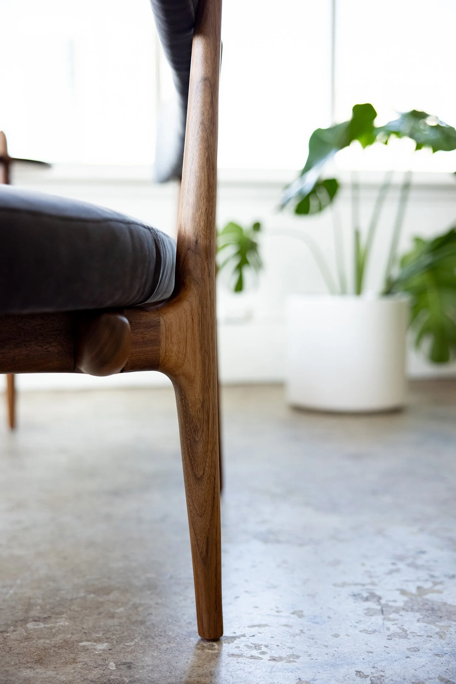 Ko Bench - 2.jpg