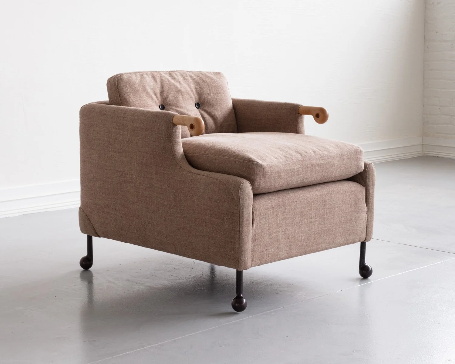 Abel Club Chair - 3.jpg