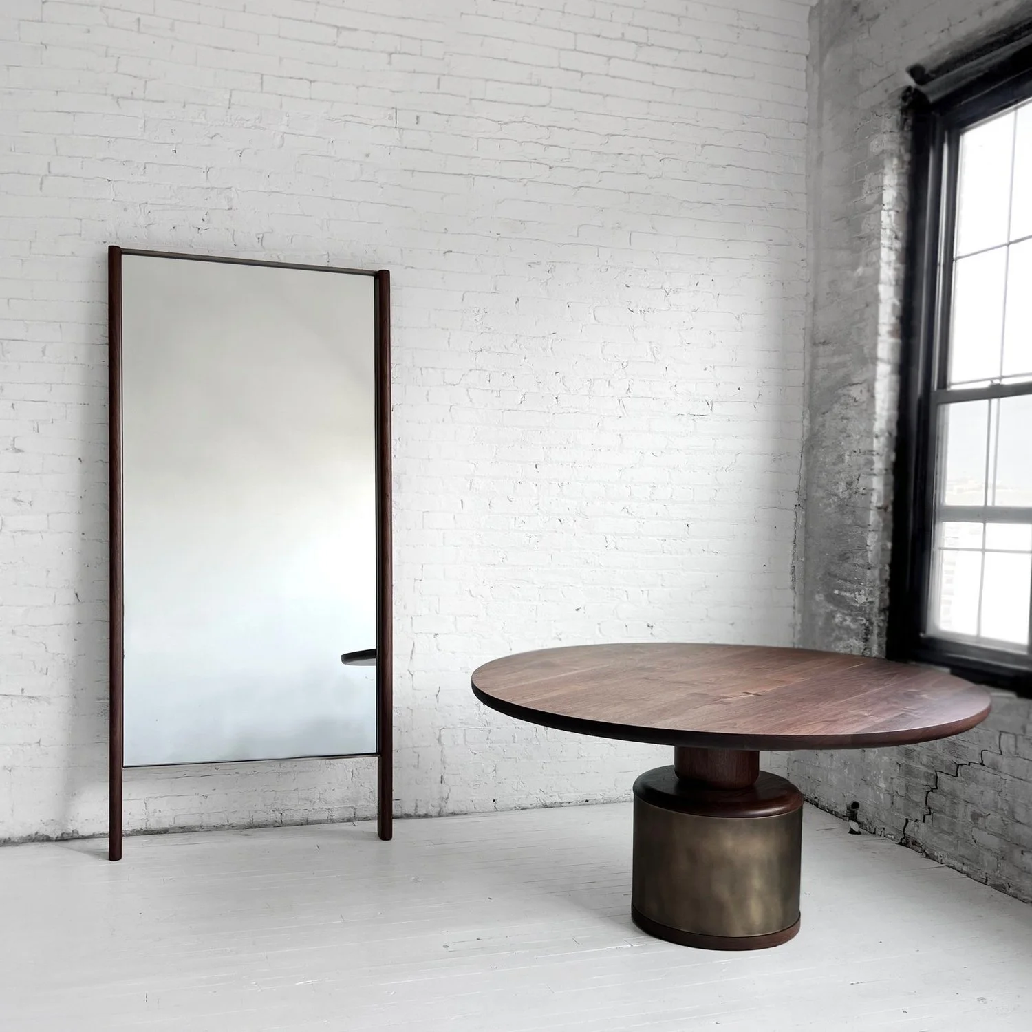 Desmond Mirror - 1.jpg