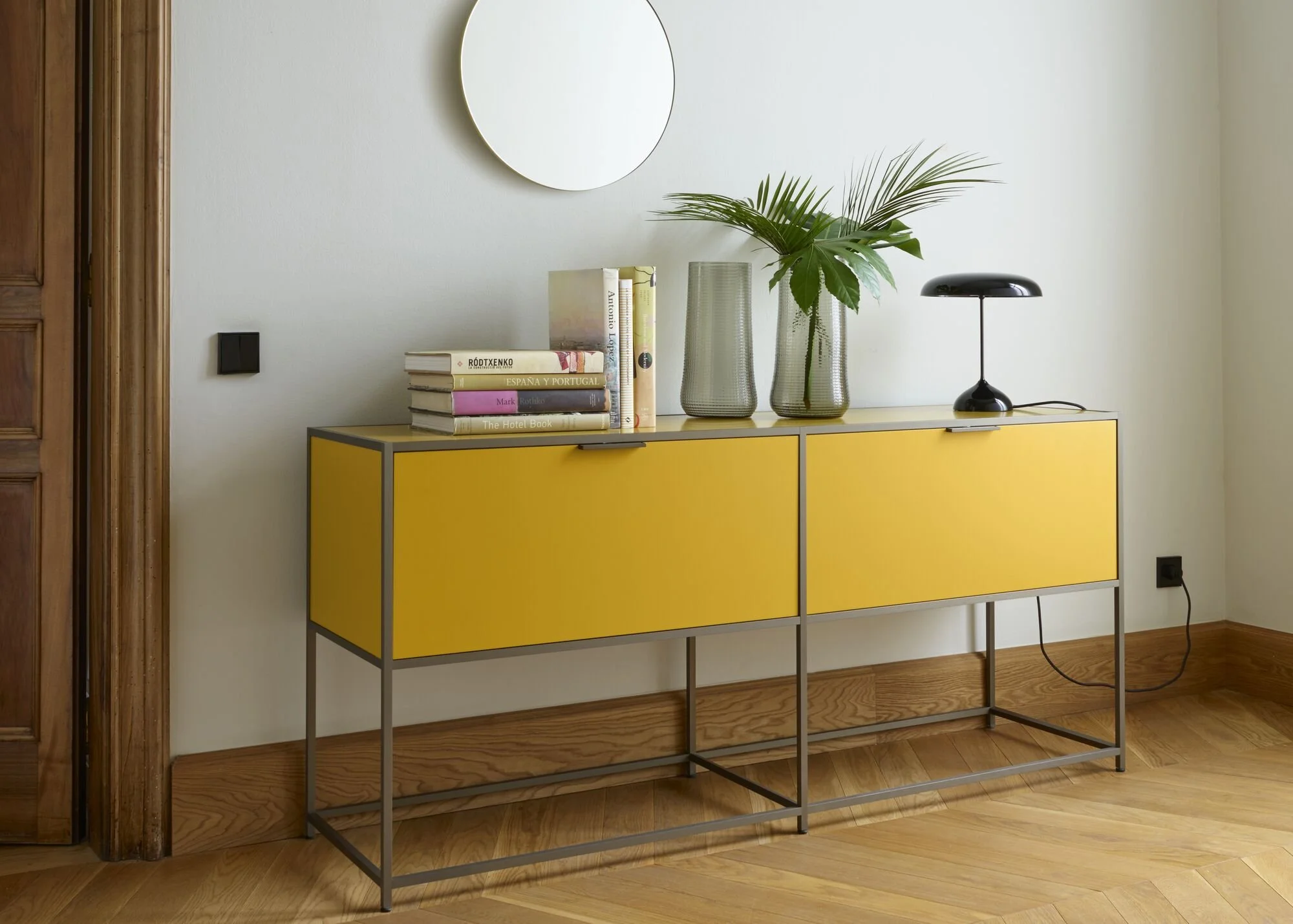 Sitar Table lamp - 3.jpg