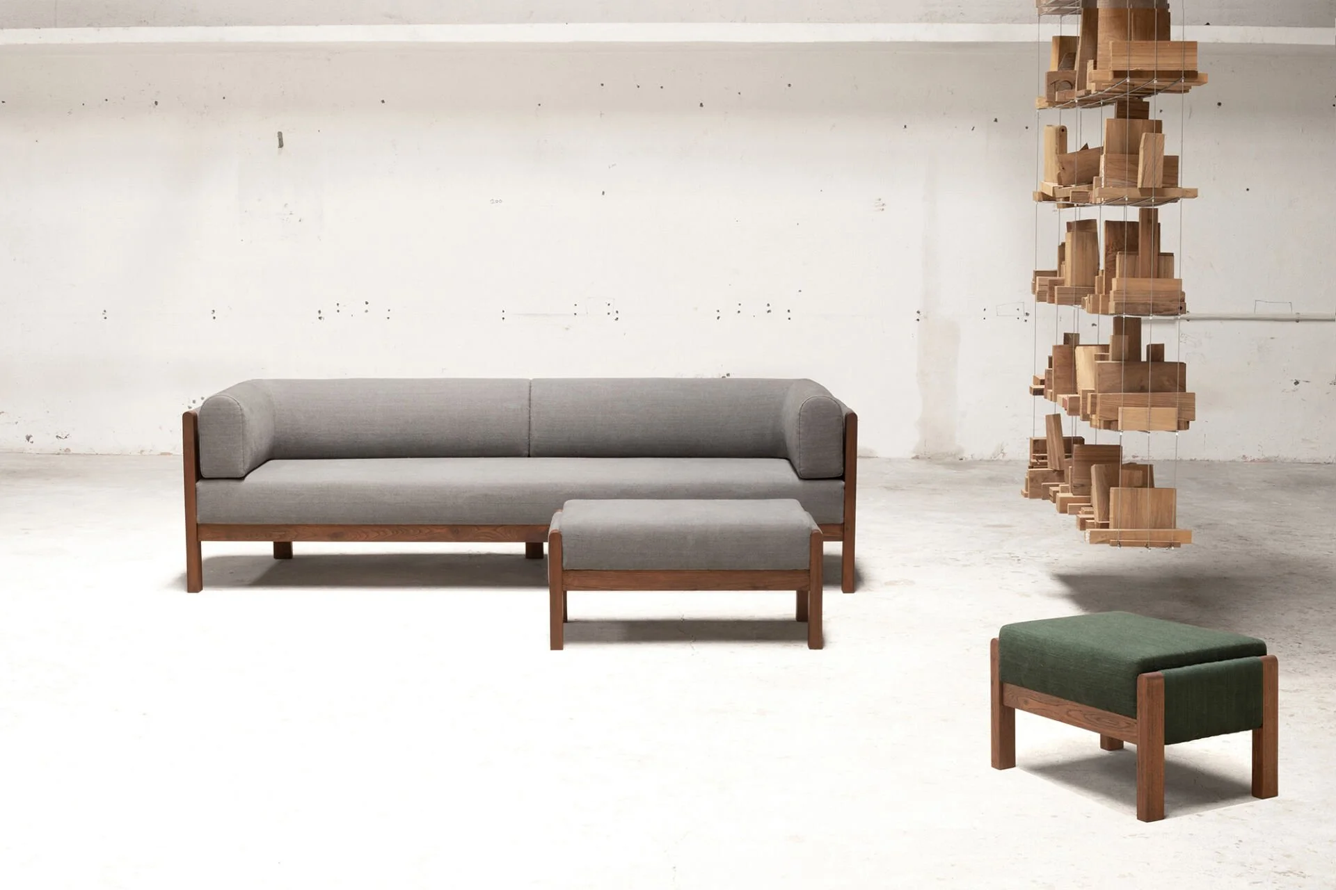 Niwar Sofa (Single Seater) - 5.jpg