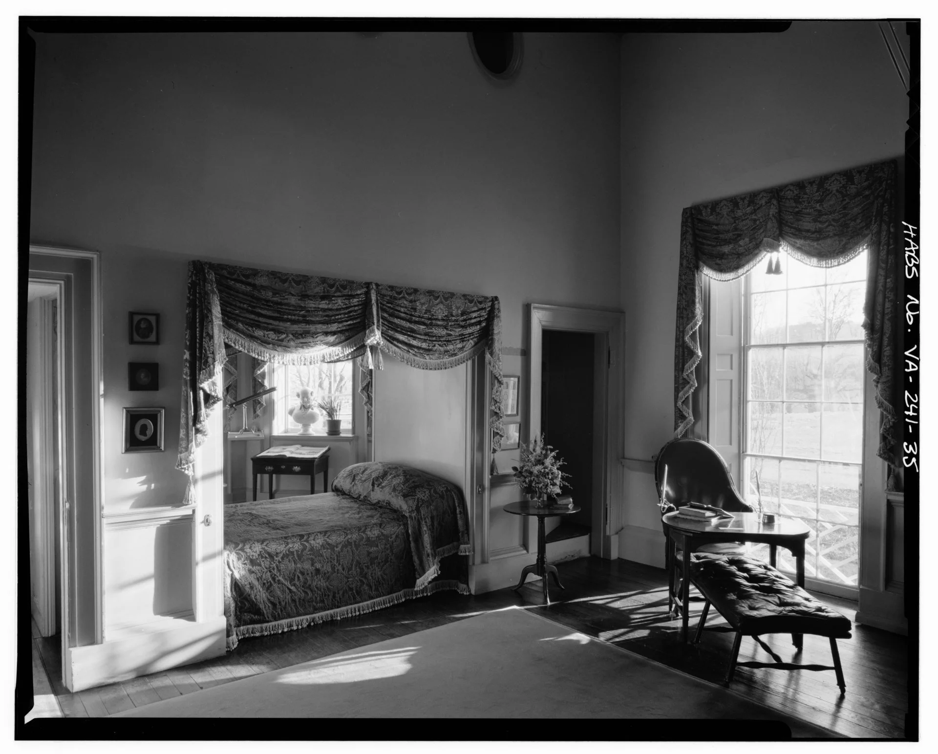 Monticello - 3.jpg