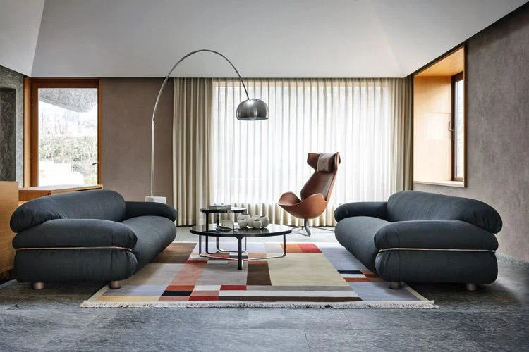 Sesann Sofa - 2.jpg