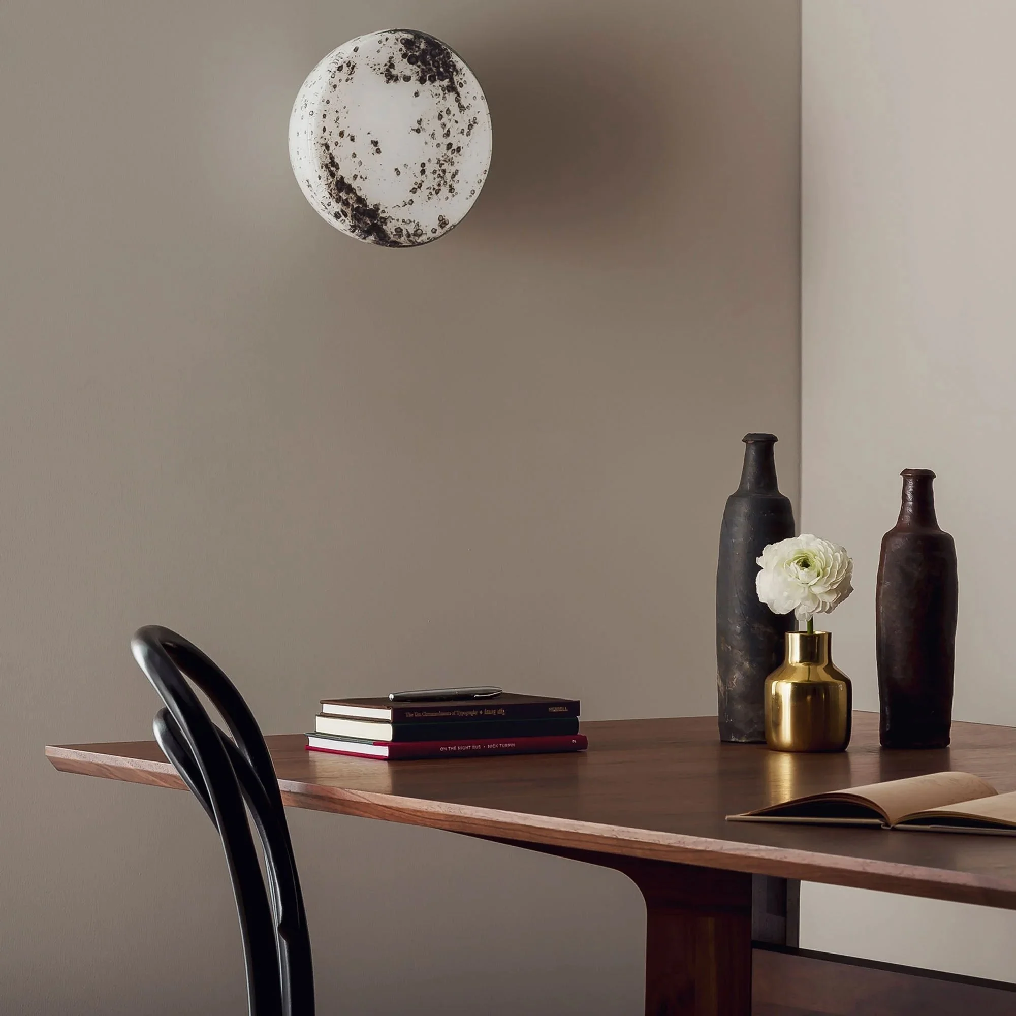 Cross Extending Table - 2.jpg
