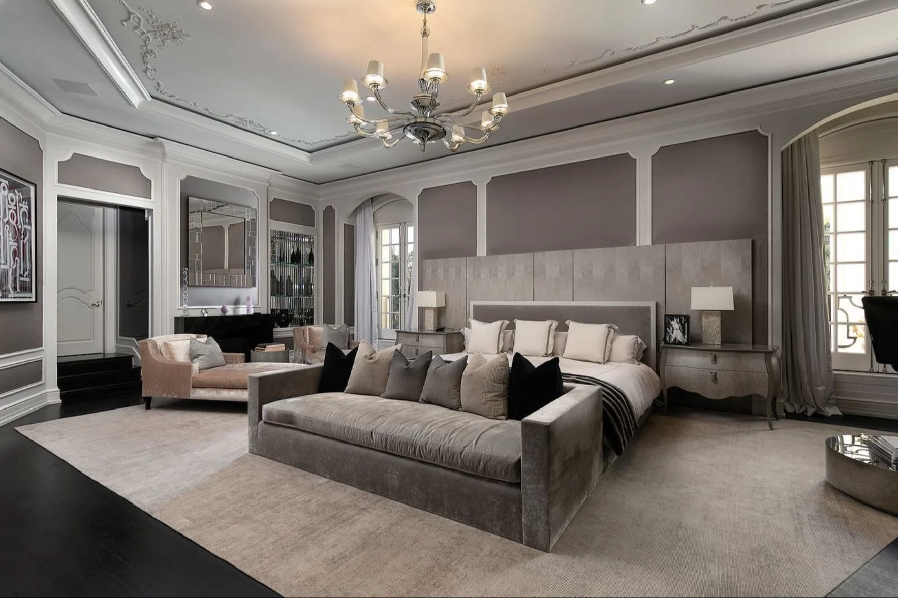 The Manor - 16.jpg