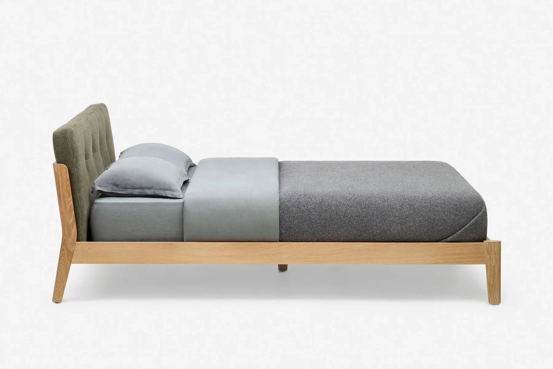 Campanions Bed - 3.jpg