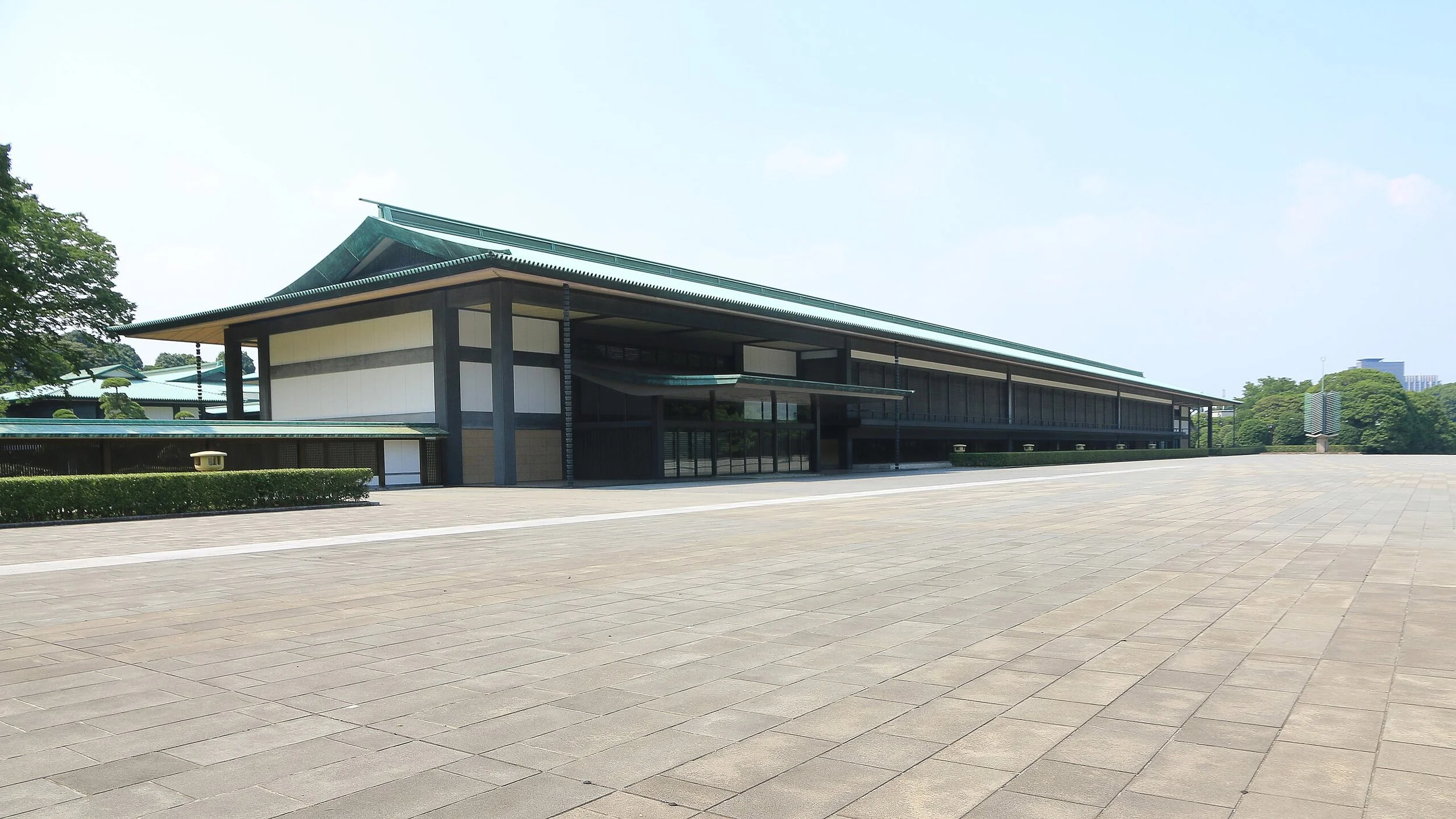 Tokyo Imperial Palace - 13.jpg