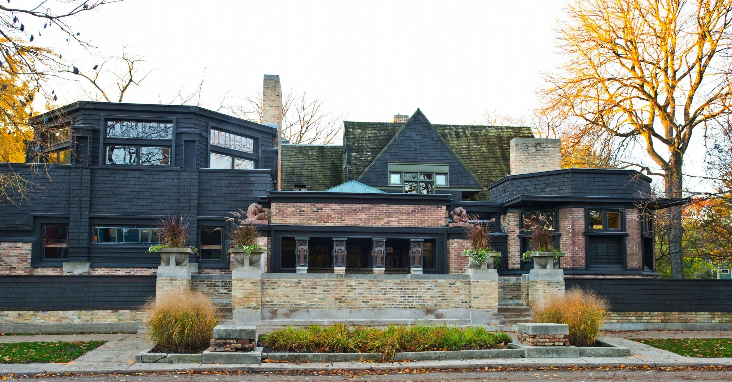 Frank Lloyd Wright Home and Studio - 16.jpg