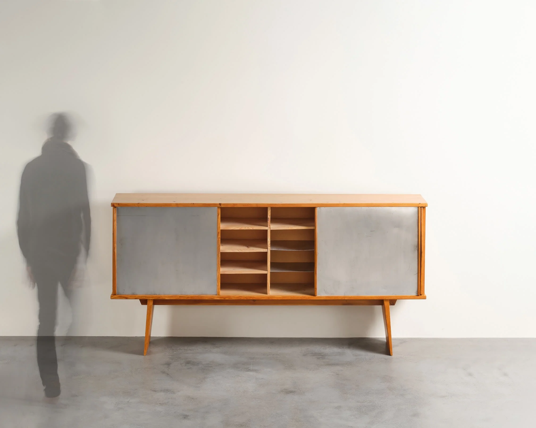 Bahut Trois Portes Mod. 4 - 4.jpg