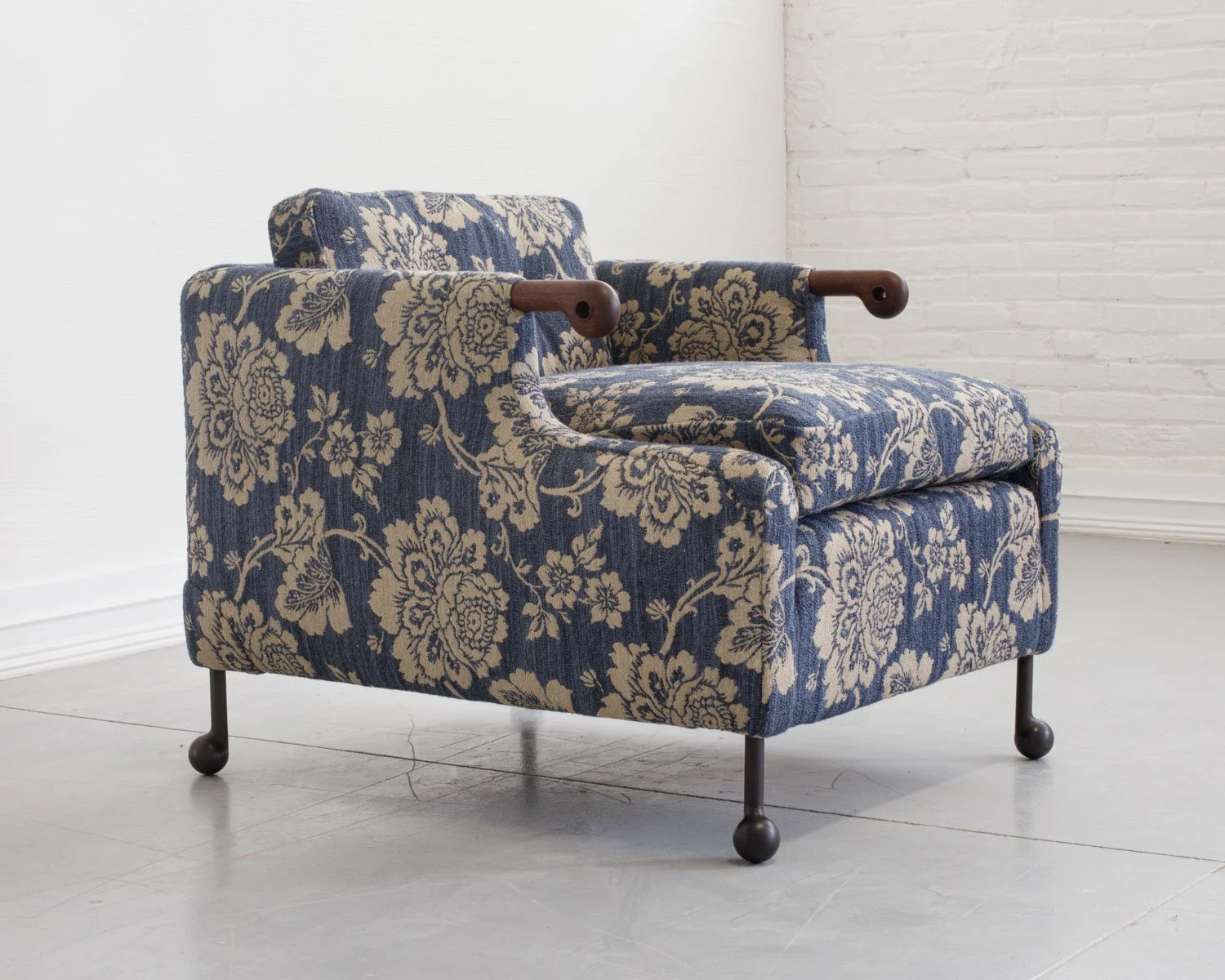 Abel Club Chair - 4.jpg