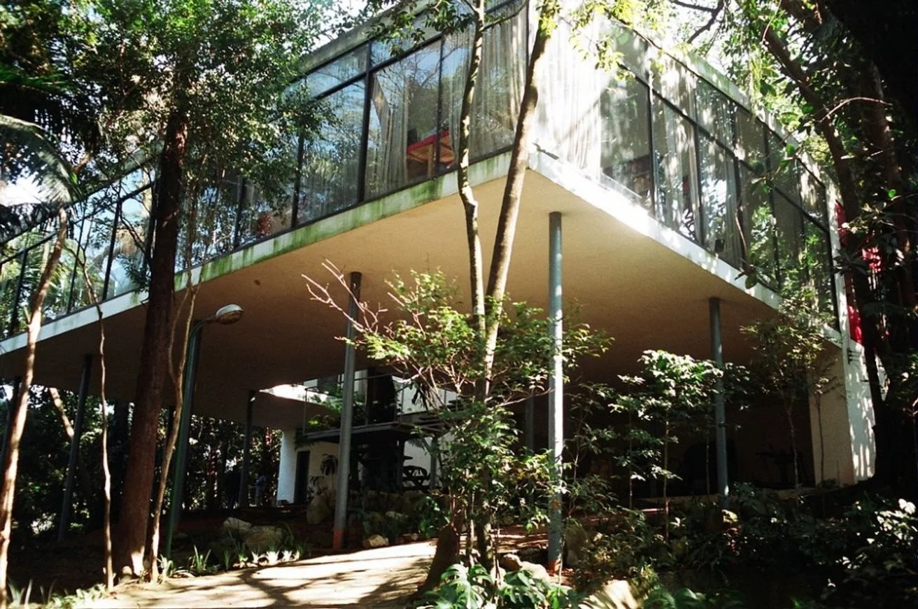 Casa de Vidro - 2.jpg