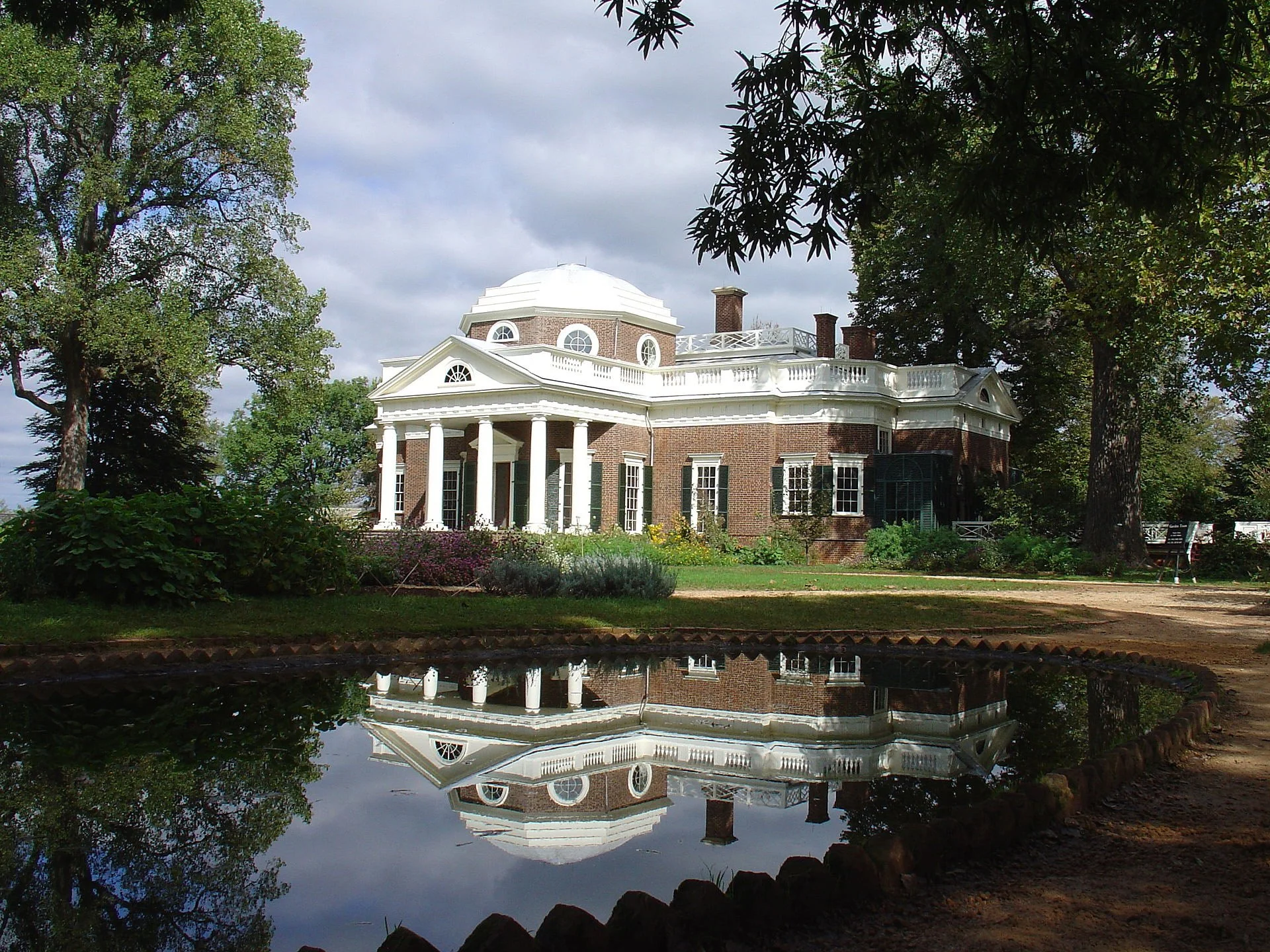 Monticello - 2.jpg