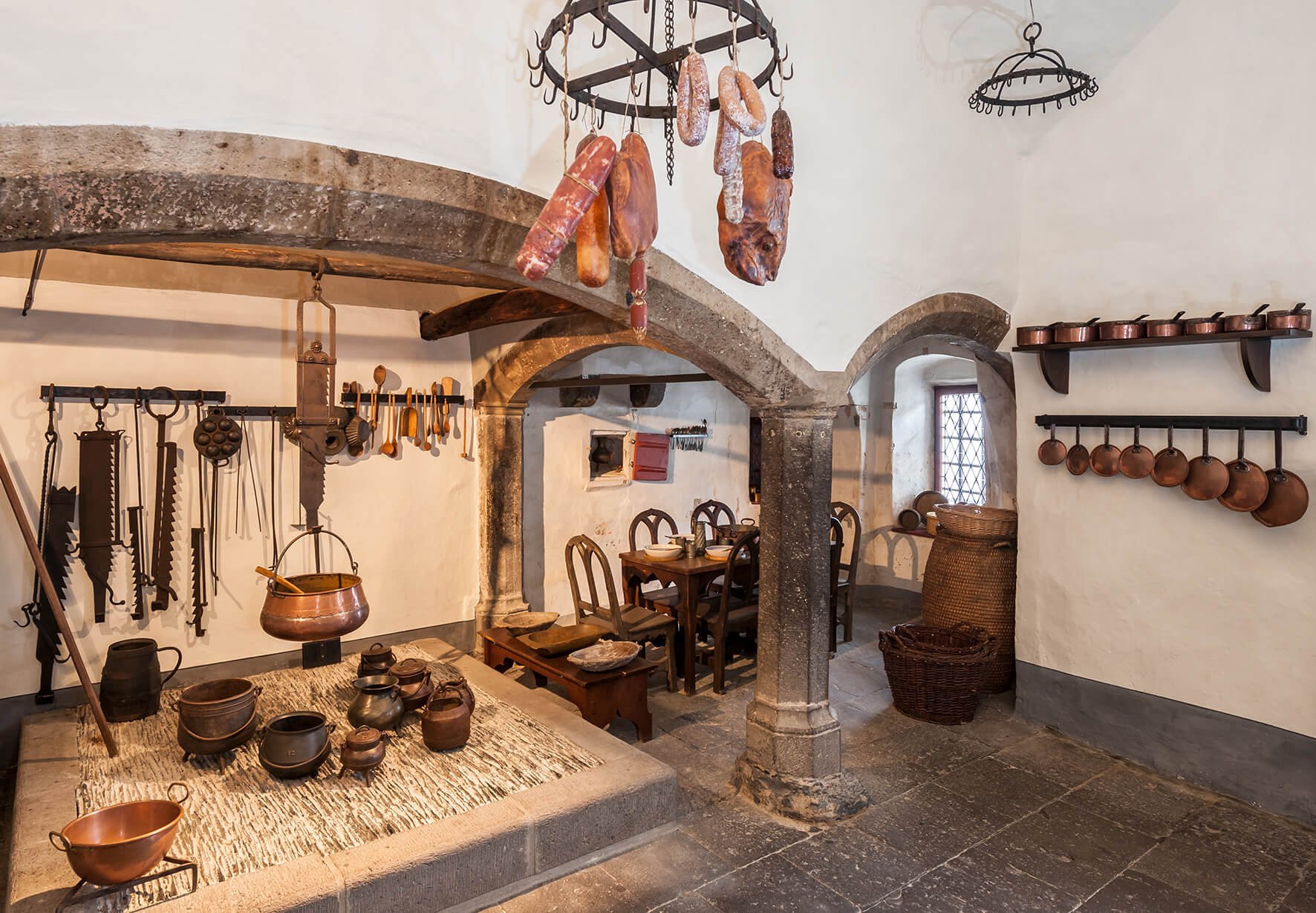 Eltz Castle - 10.jpg