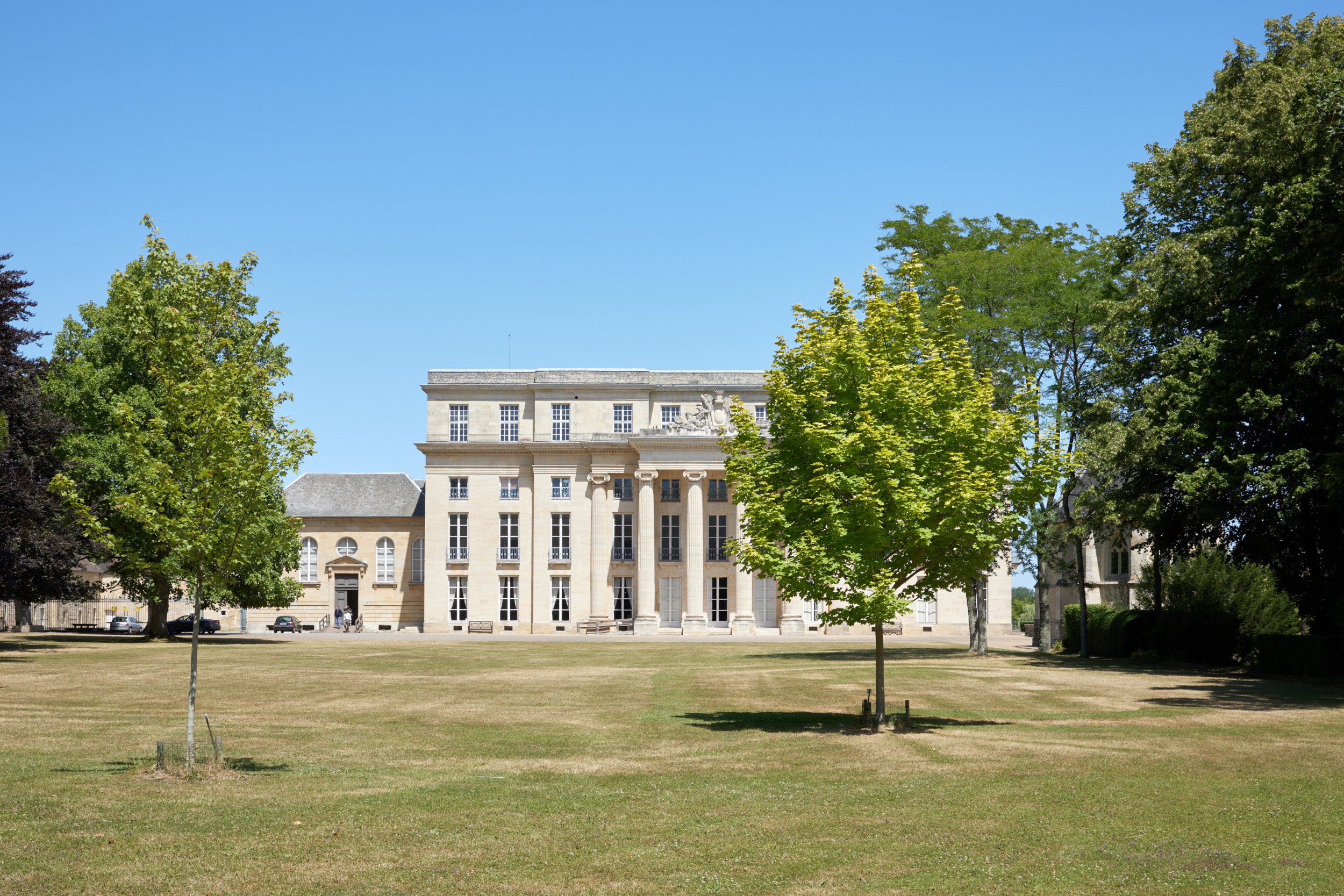 Chateau de Benouville - 3.jpg