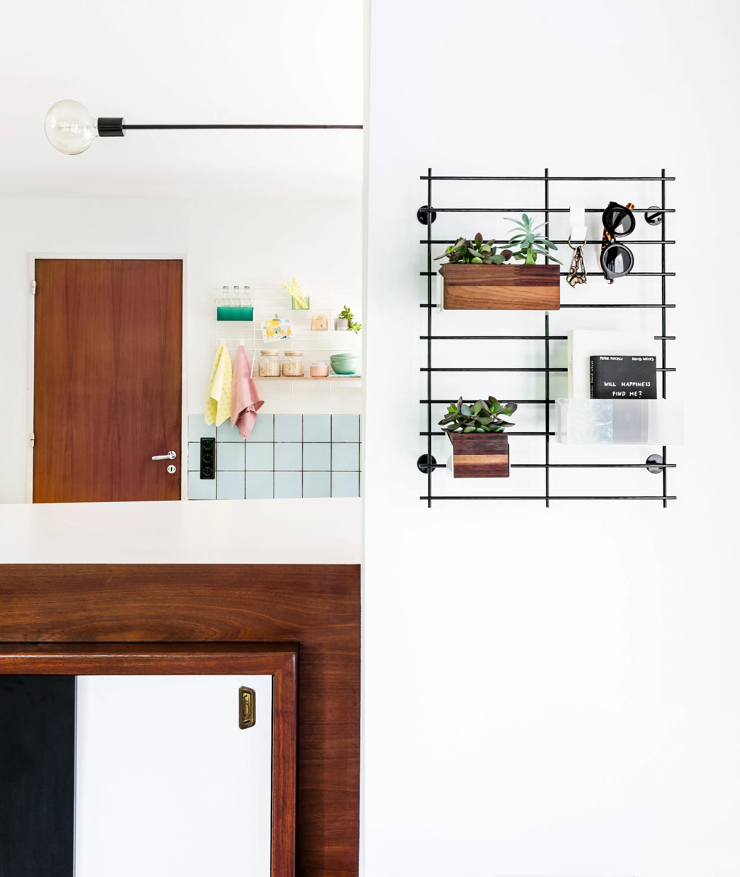 The Medium Grid - 2.jpg