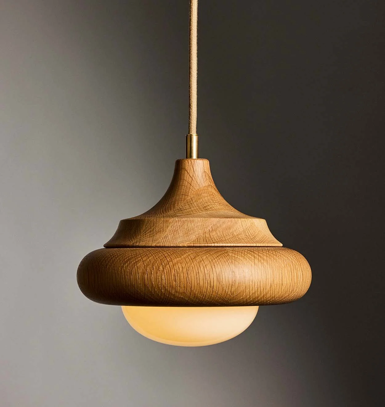 Humboldt Pendant 02 - Wood - 4.jpg