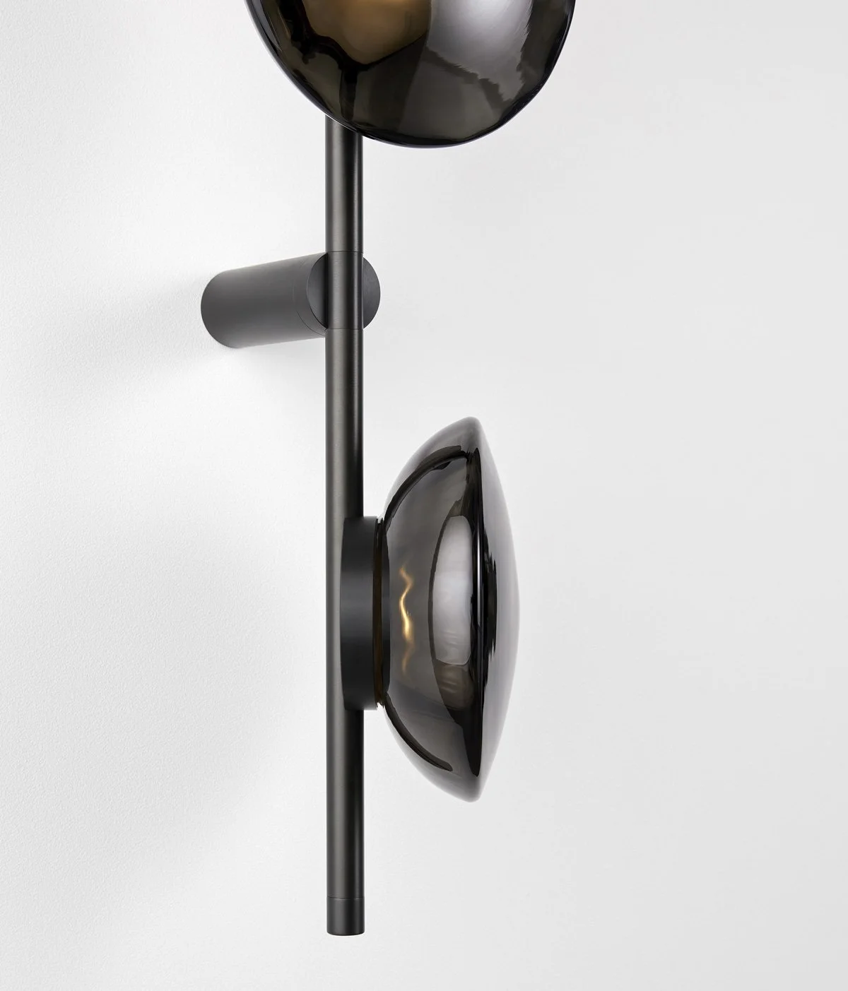 Ceto Linear Wall Light - 3.jpg