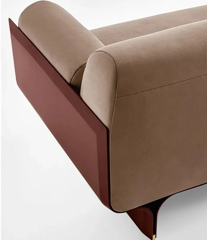 Stami Sofa - 3.jpg
