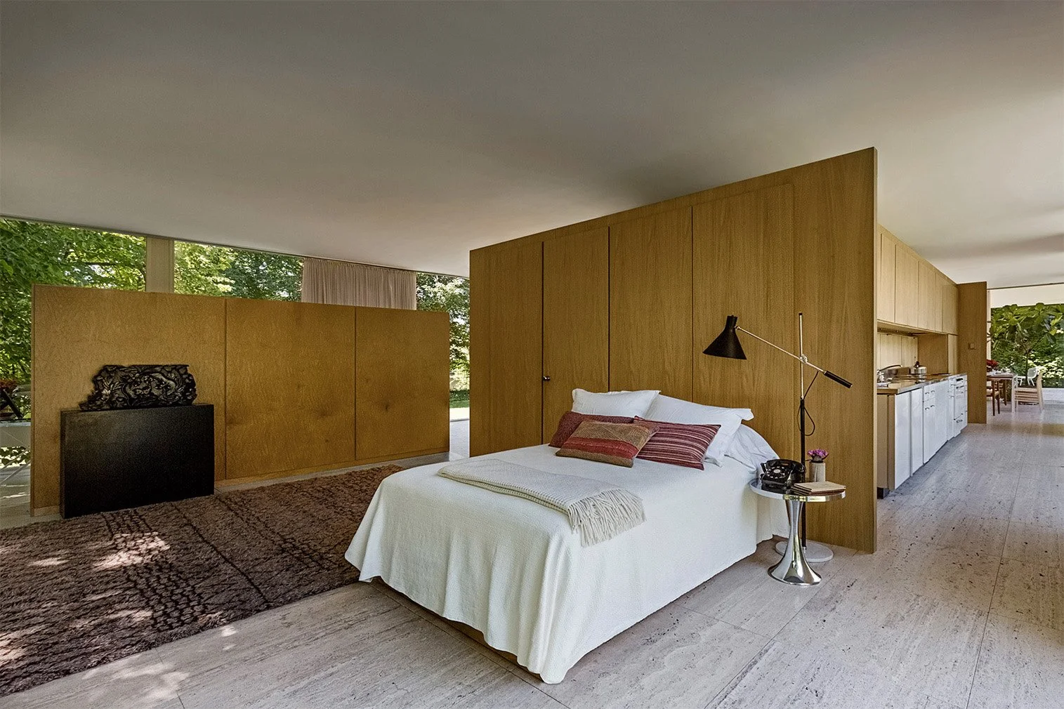 Farnsworth House - 10.jpg