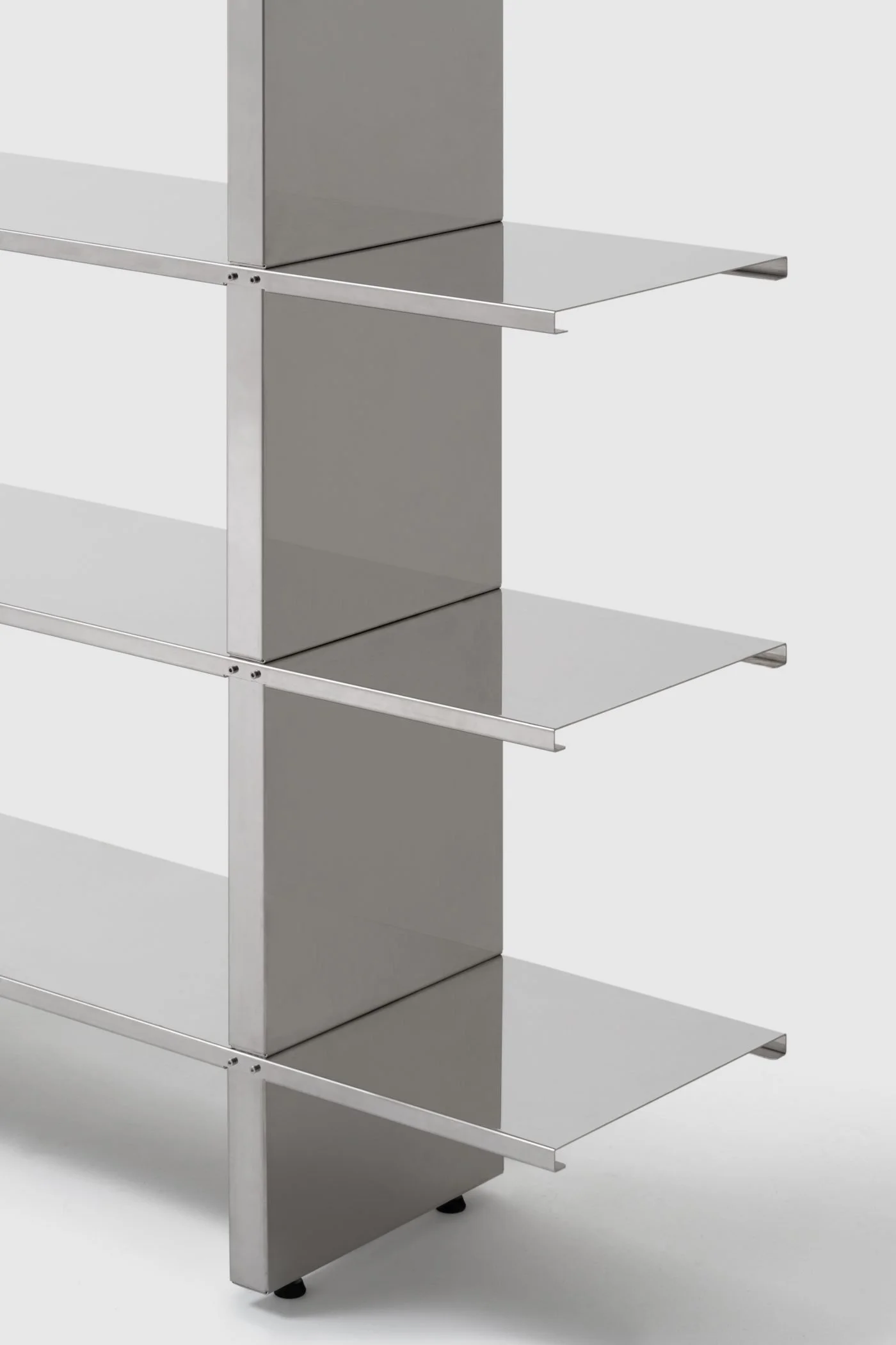 NM26 Bookshelf - 2.jpg