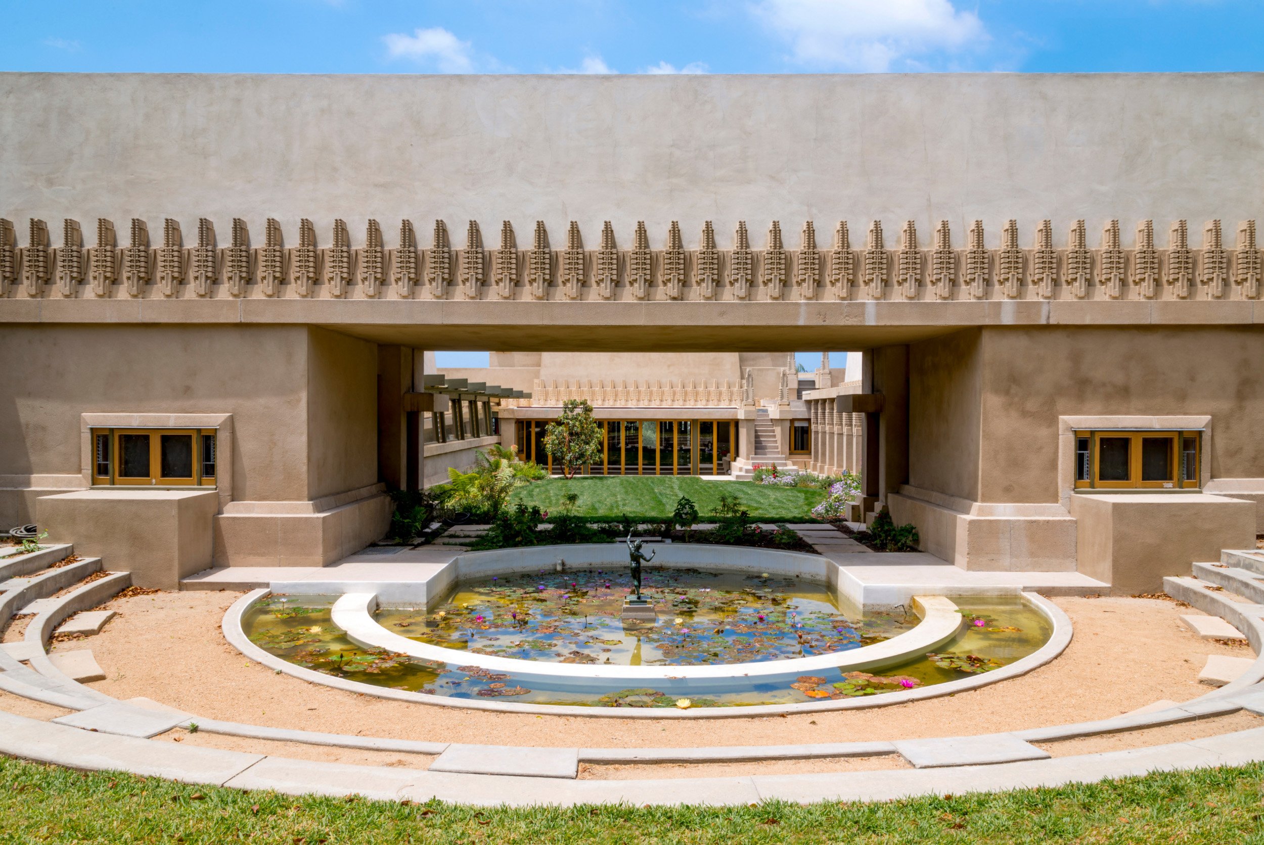 Hollyhock House - 5.jpg
