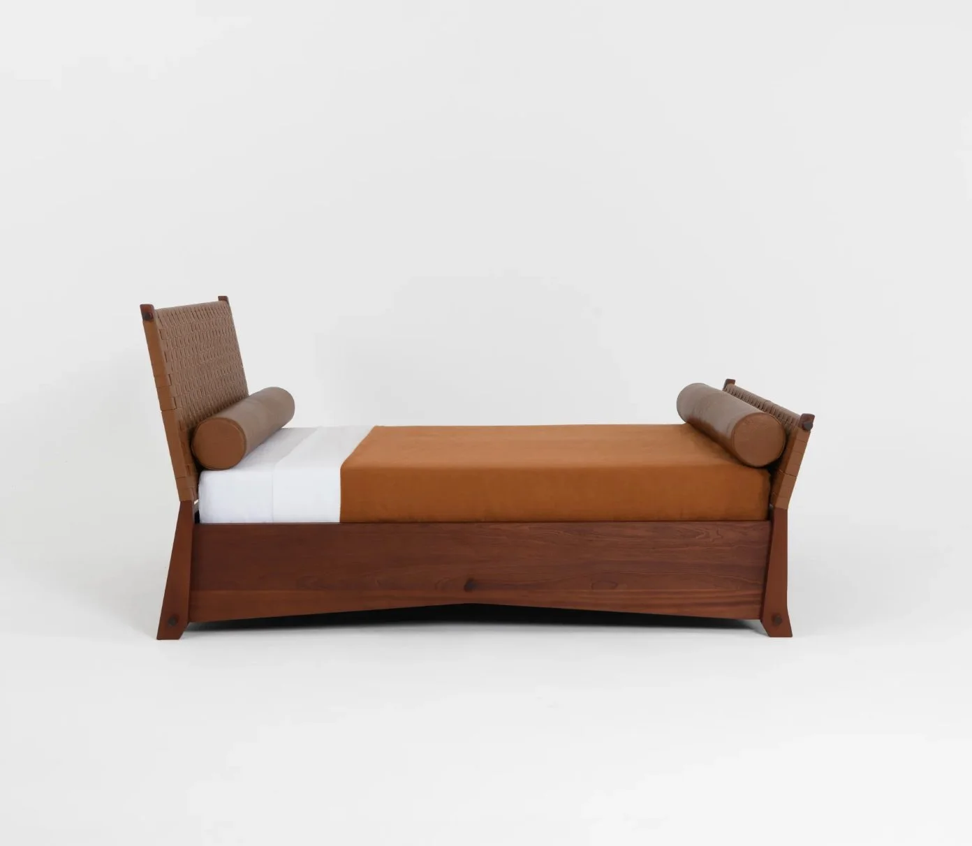Dehlos Mahogany - 2.jpg