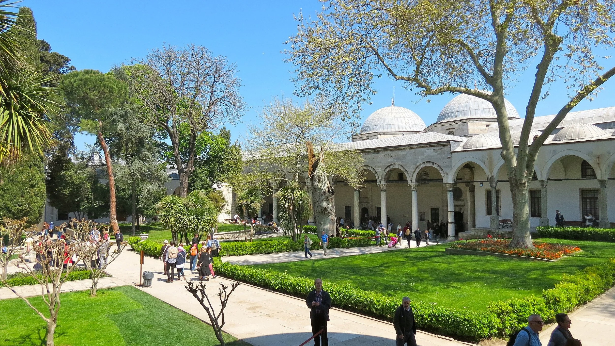 Topkapi Palace Museum - 20.jpg