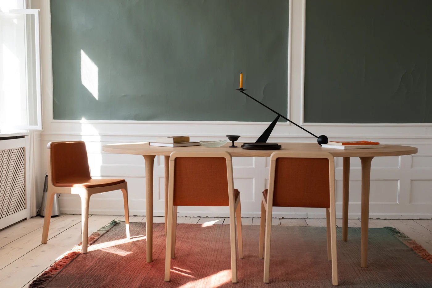 CAST chair - 5.jpg